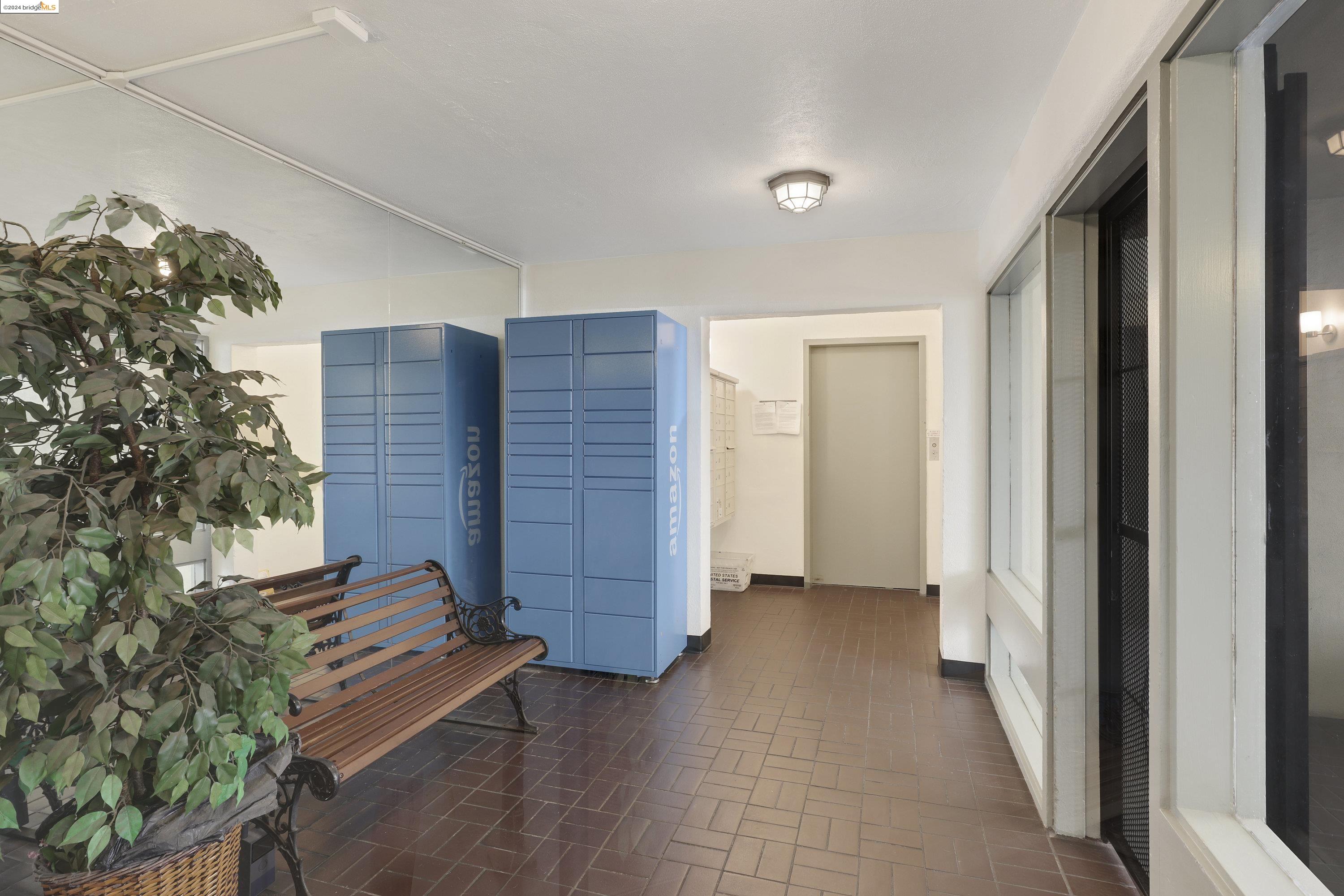Detail Gallery Image 30 of 53 For 155 Pearl Street #308,  Oakland,  CA 94611 - 2 Beds | 2 Baths