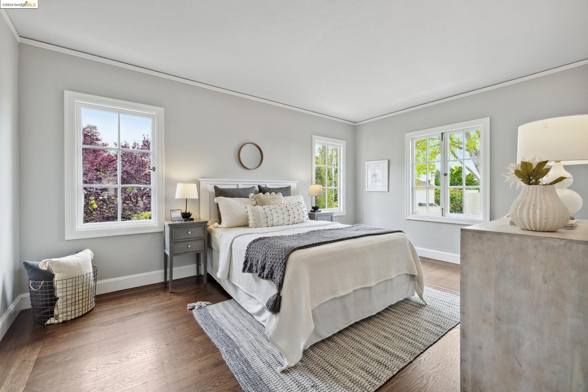 Detail Gallery Image 33 of 59 For 254 Sheridan Avenue, Piedmont,  CA 94611 - 5 Beds | 3/1 Baths