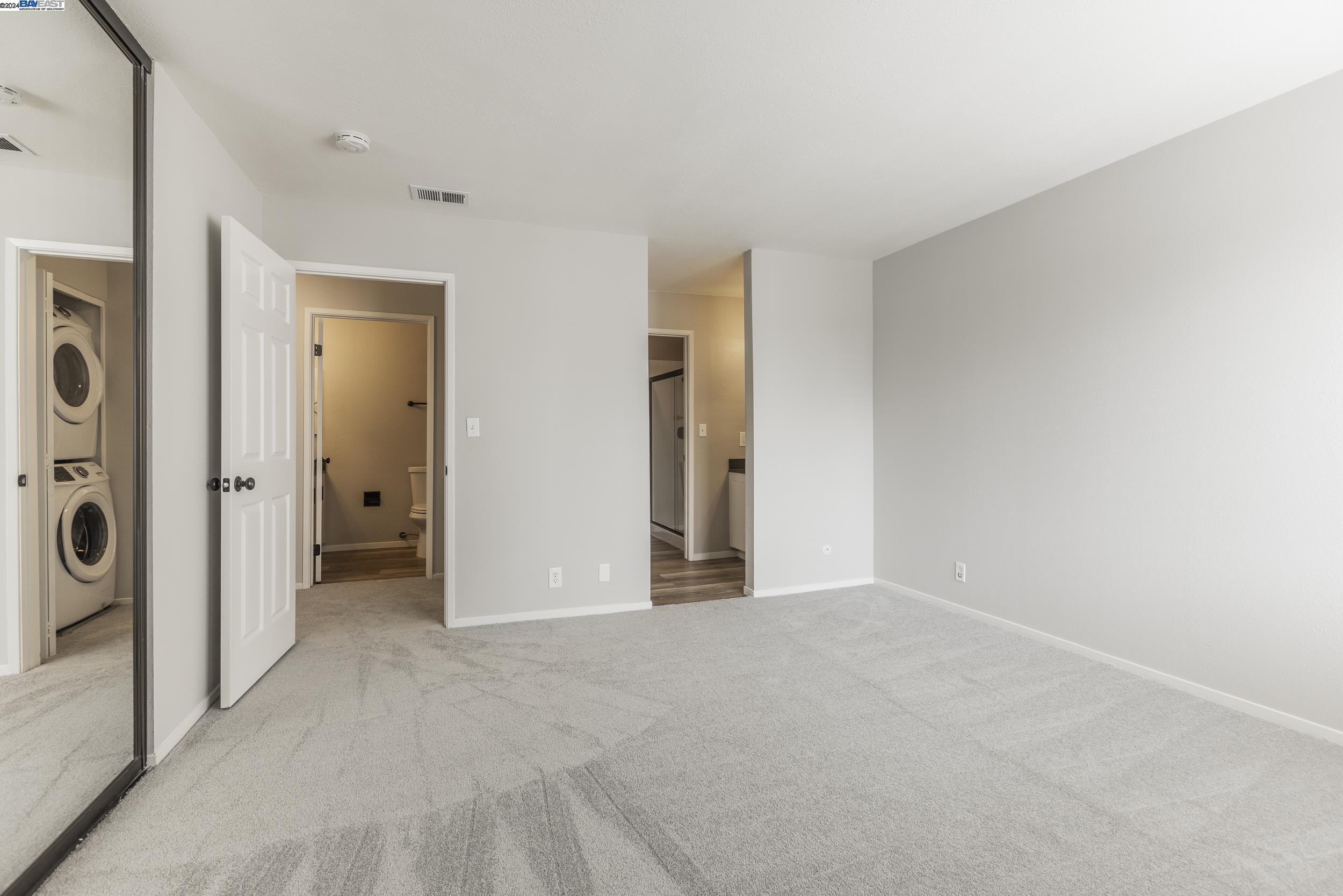 Detail Gallery Image 18 of 26 For 21117 Gary Dr #214,  Hayward,  CA 94546 - 2 Beds | 2 Baths