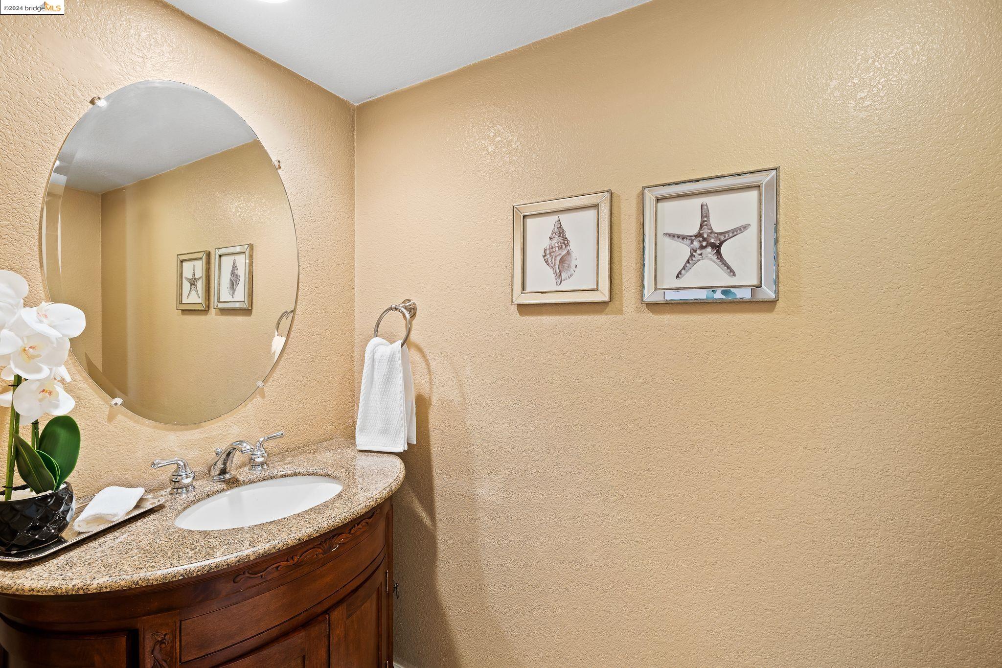 Detail Gallery Image 17 of 43 For 332 Oroville Ct, Discovery Bay,  CA 94505 - 3 Beds | 2/1 Baths