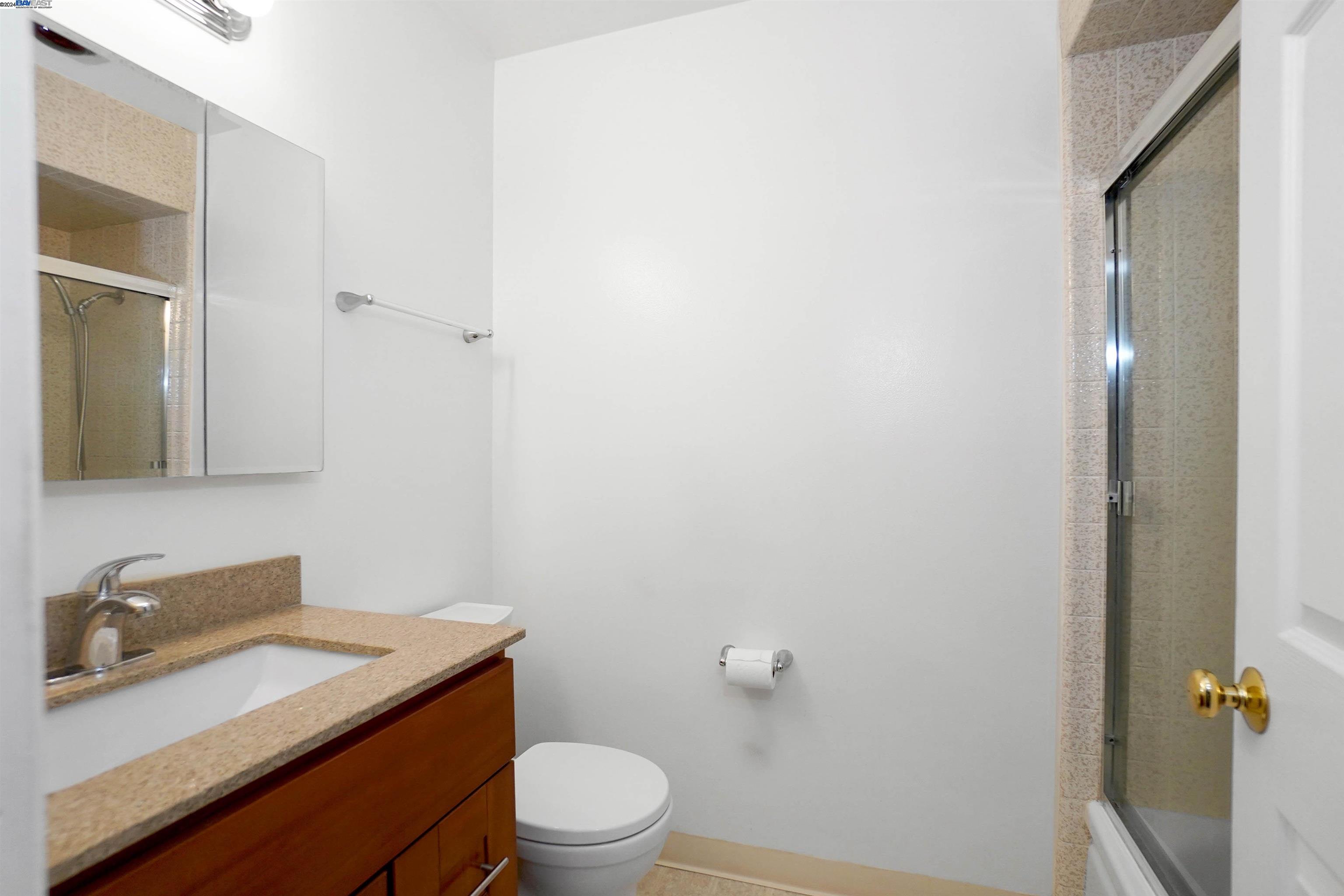 Detail Gallery Image 20 of 39 For 283 Cooper Ave, Hayward,  CA 94544 - 3 Beds | 2 Baths