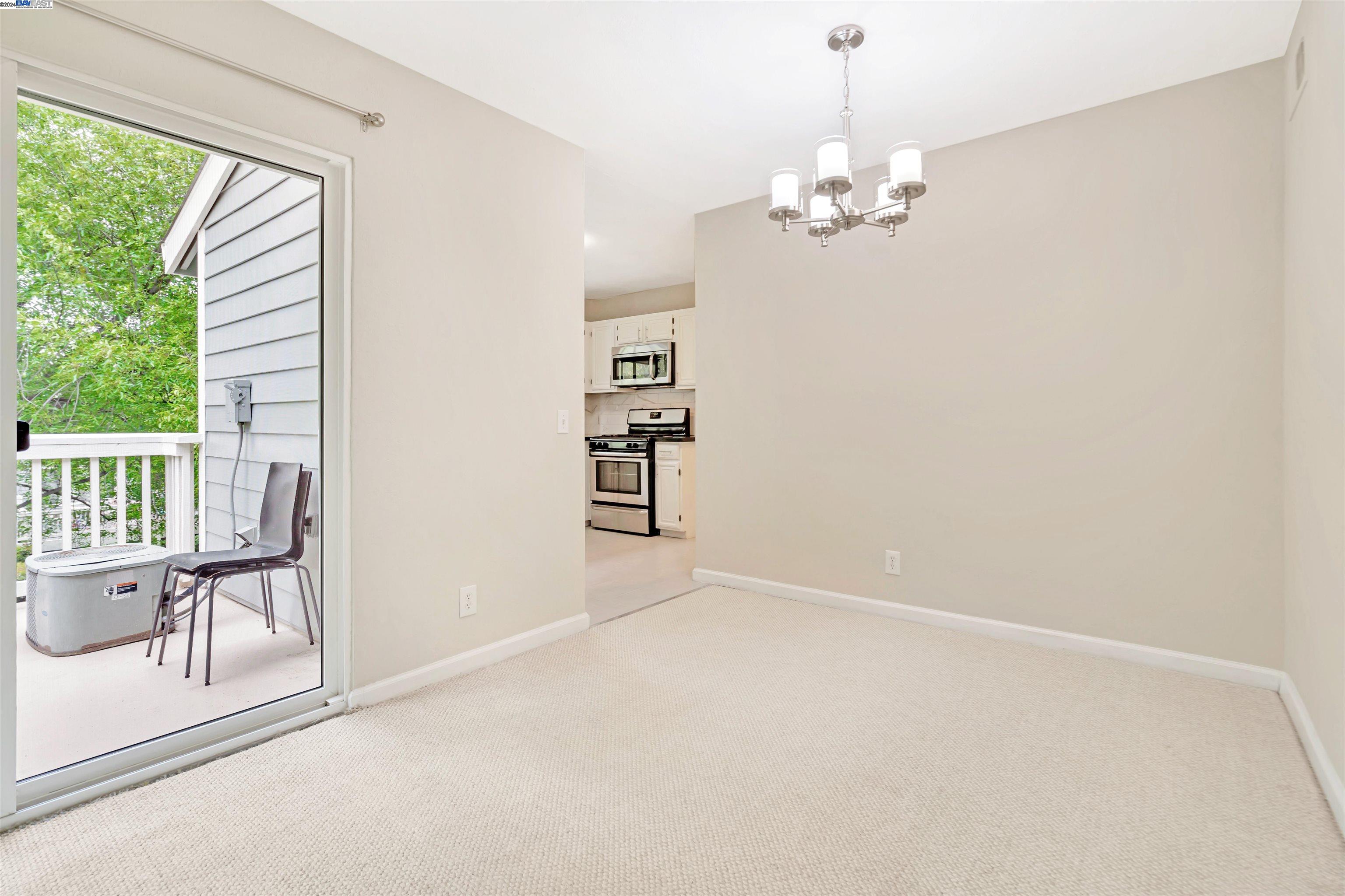 Detail Gallery Image 11 of 35 For 3518 Knollwood Ter #204,  Fremont,  CA 94536 - 2 Beds | 2 Baths