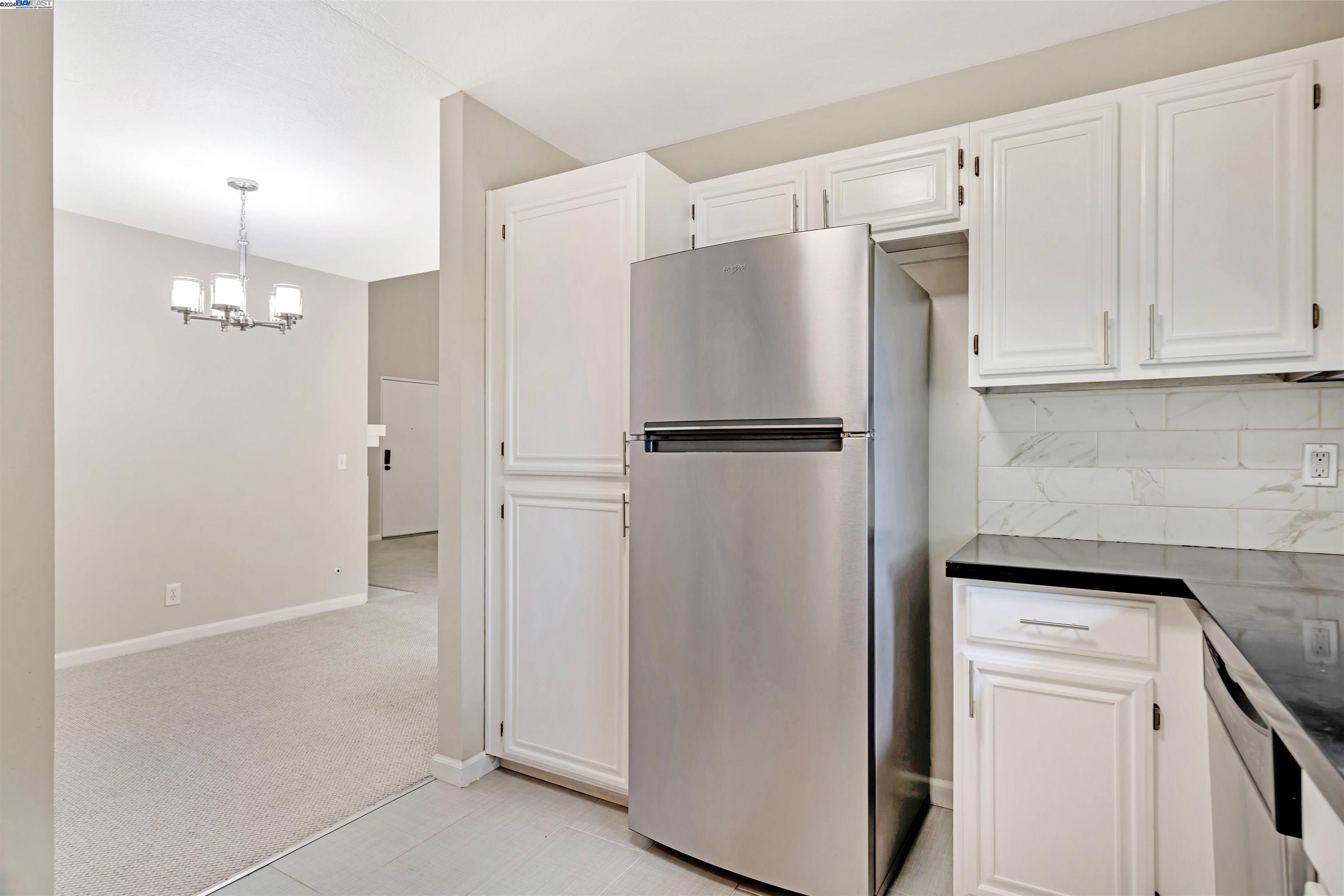 Detail Gallery Image 8 of 35 For 3518 Knollwood Ter #204,  Fremont,  CA 94536 - 2 Beds | 2 Baths