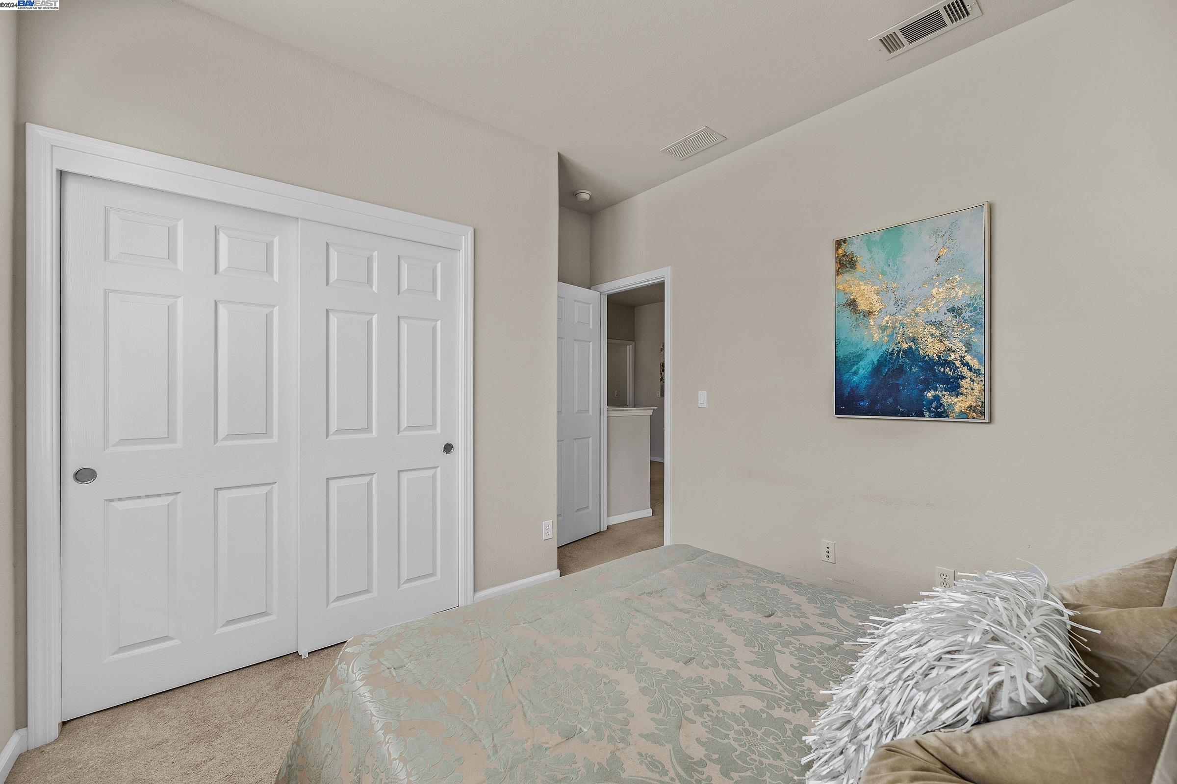 Detail Gallery Image 18 of 37 For 9440 Tanner Way, Oakland,  CA 94603 - 4 Beds | 2/1 Baths