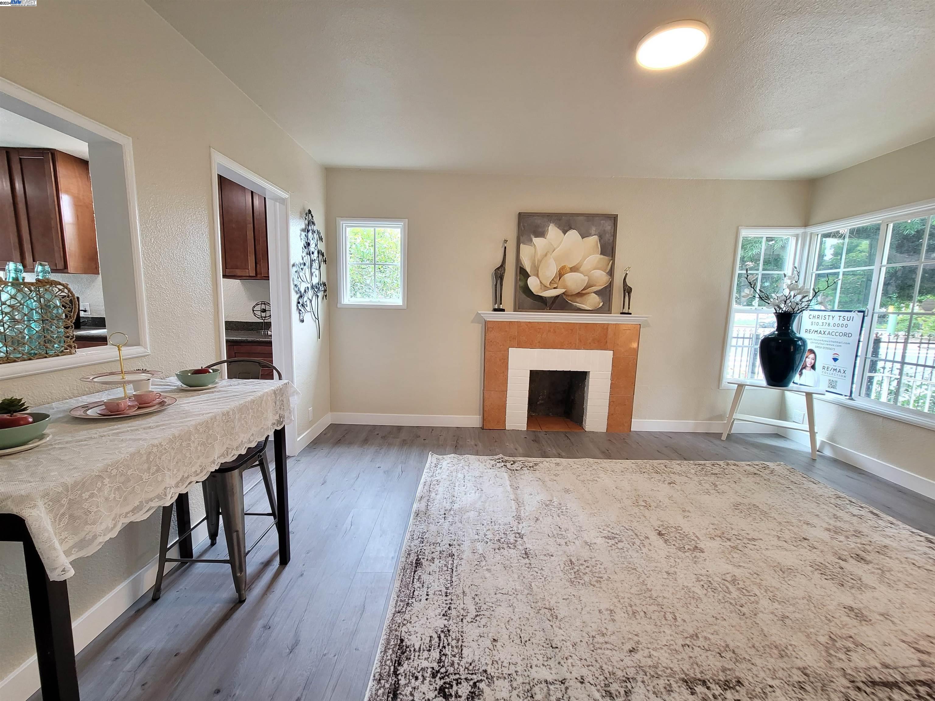 Detail Gallery Image 5 of 30 For 2500 77th Ave, Oakland,  CA 94605 - 4 Beds | 2 Baths