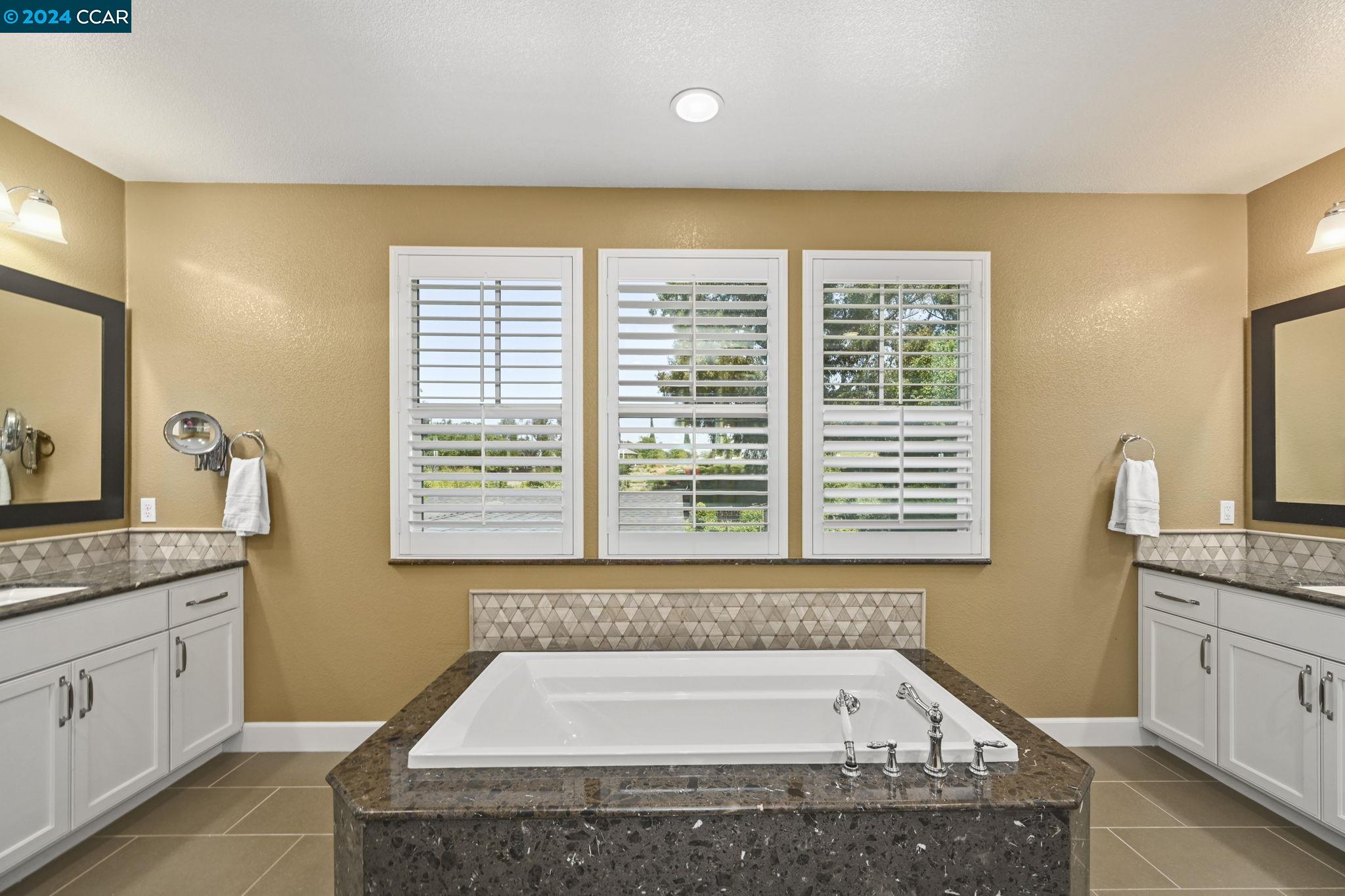 Detail Gallery Image 23 of 51 For 5825 Sycamore Court, Pleasanton,  CA 94566 - 4 Beds | 3/1 Baths