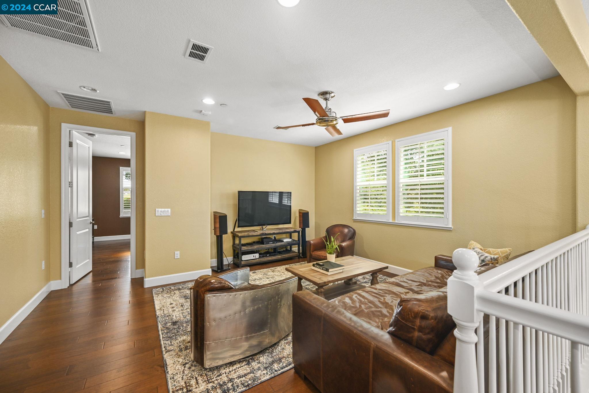 Detail Gallery Image 26 of 51 For 5825 Sycamore Court, Pleasanton,  CA 94566 - 4 Beds | 3/1 Baths