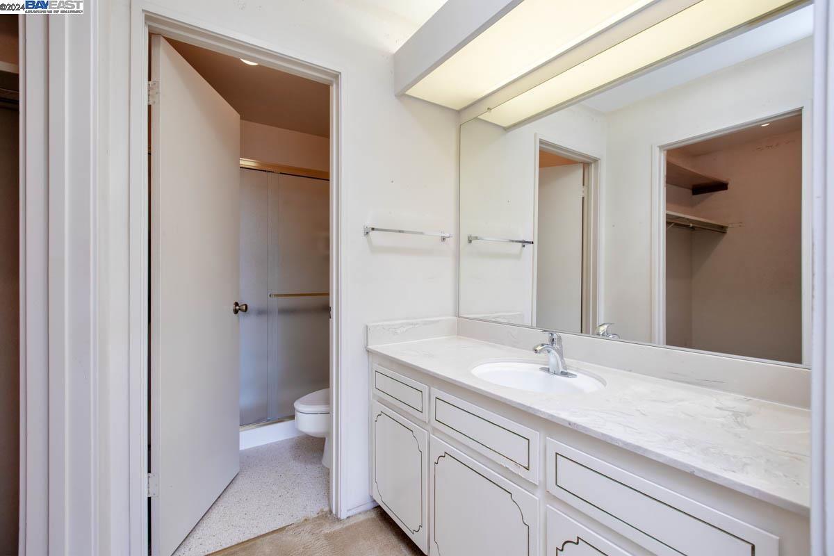 Detail Gallery Image 18 of 35 For 3407 Catalina Ave, Alameda,  CA 94502 - 3 Beds | 2/1 Baths