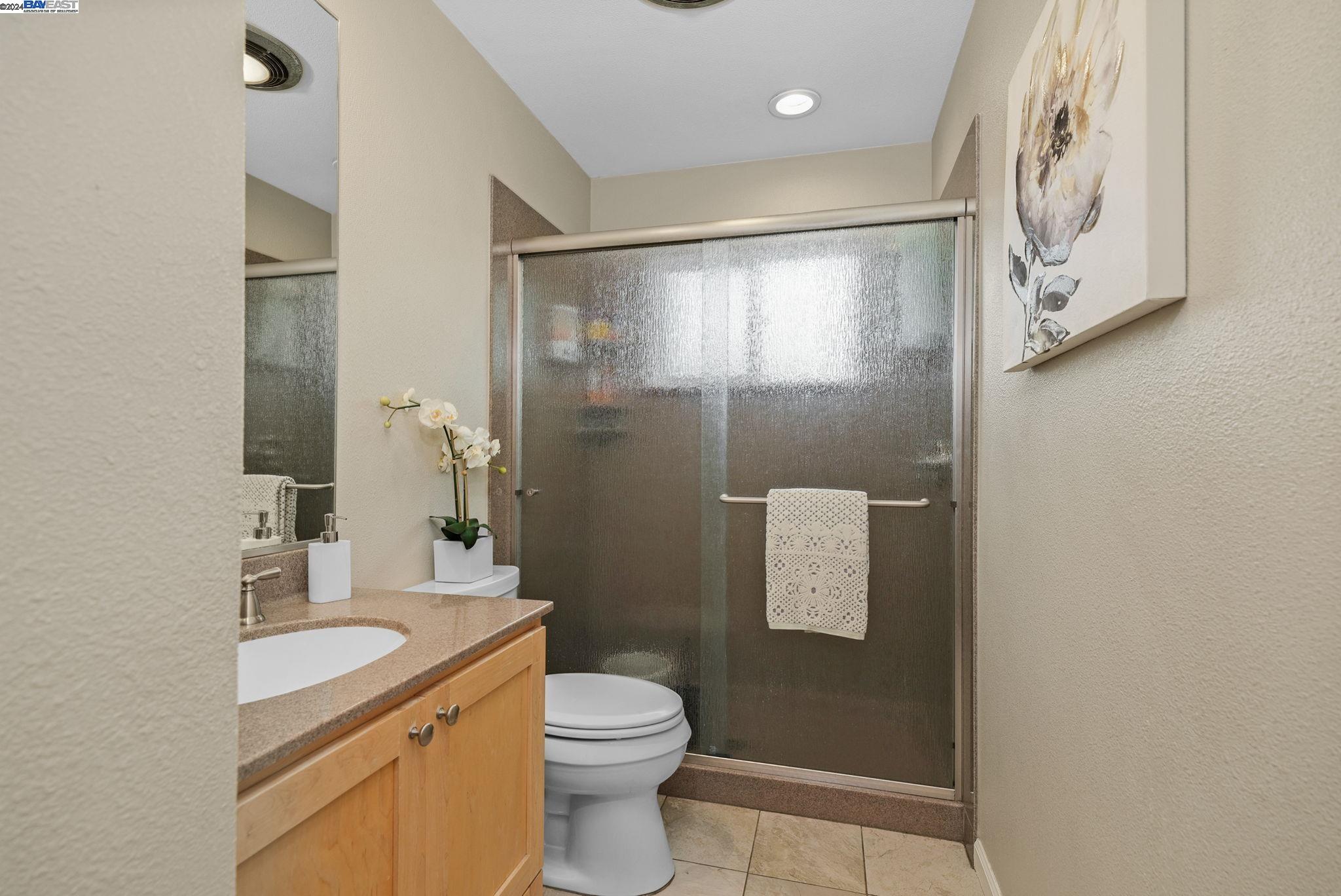 Detail Gallery Image 18 of 24 For 2594 Stanton Hill Rd, Castro Valley,  CA 94546 - 3 Beds | 2 Baths