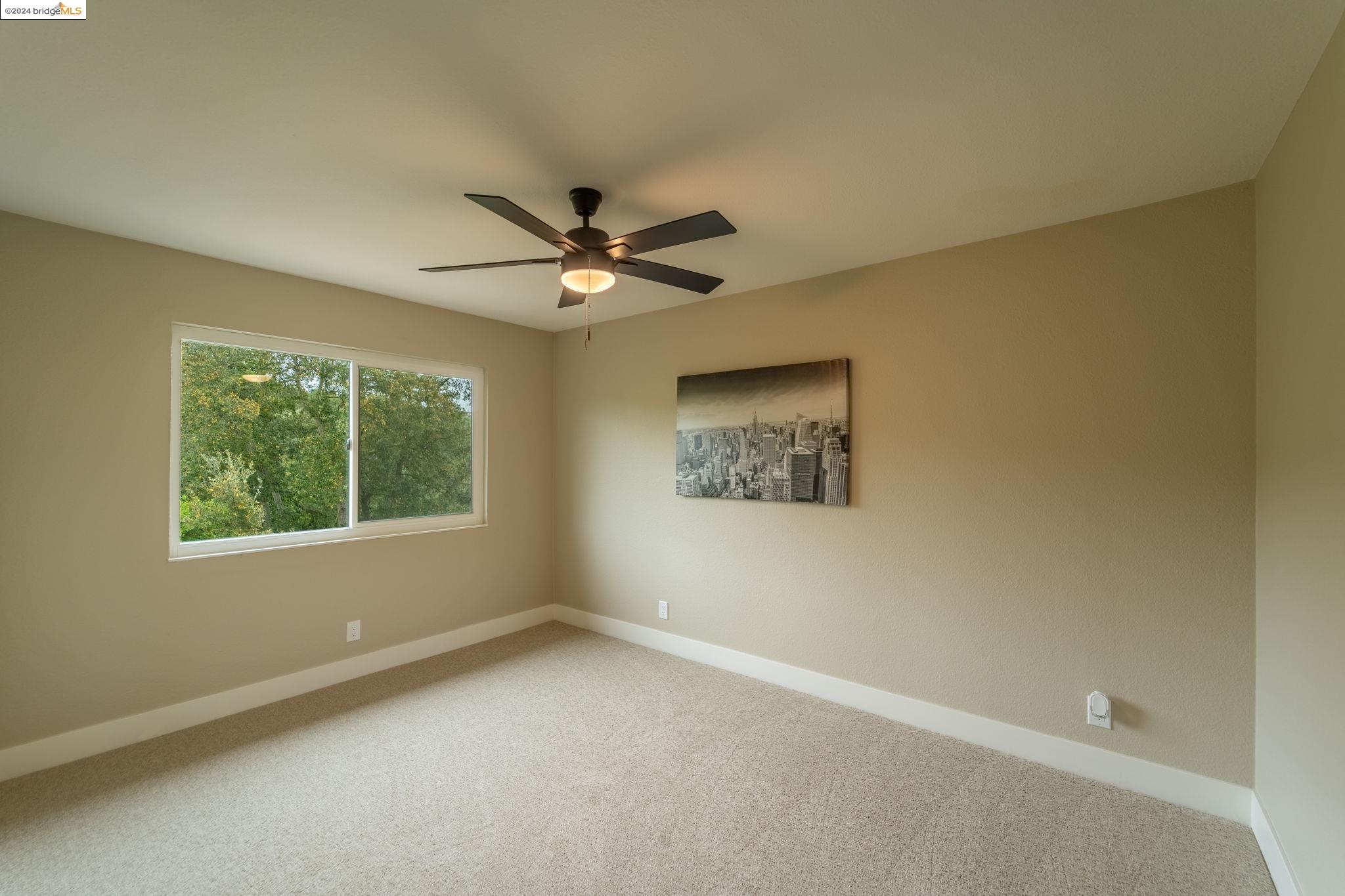 Detail Gallery Image 31 of 44 For 3647 Skyline Dr, Hayward,  CA 94542 - 4 Beds | 2/1 Baths
