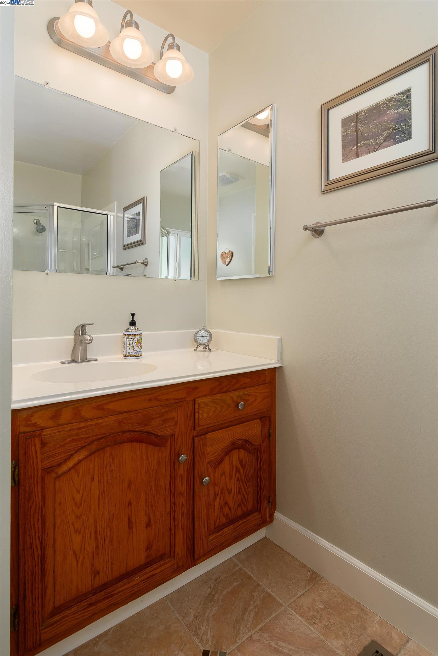 Detail Gallery Image 49 of 49 For 17737 Rockhurst Rd, Castro Valley,  CA 94546 - 3 Beds | 2 Baths