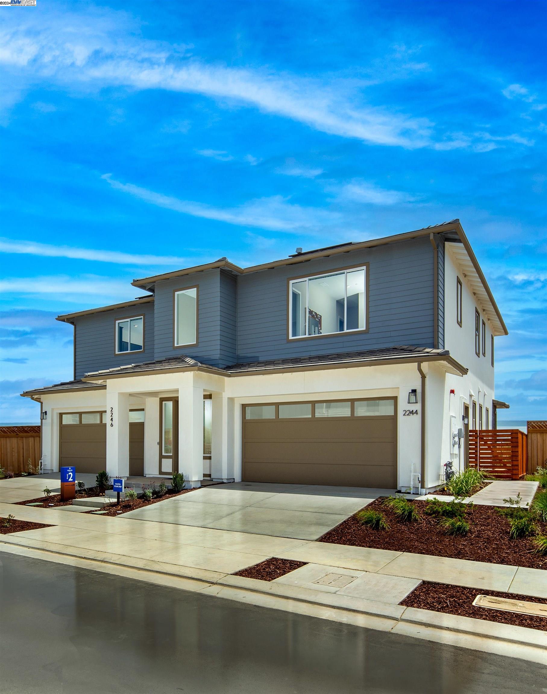 Detail Gallery Image 1 of 9 For 2436 Shore Vista #4811,  Fairfield,  CA 94533 - 3 Beds | 2 Baths