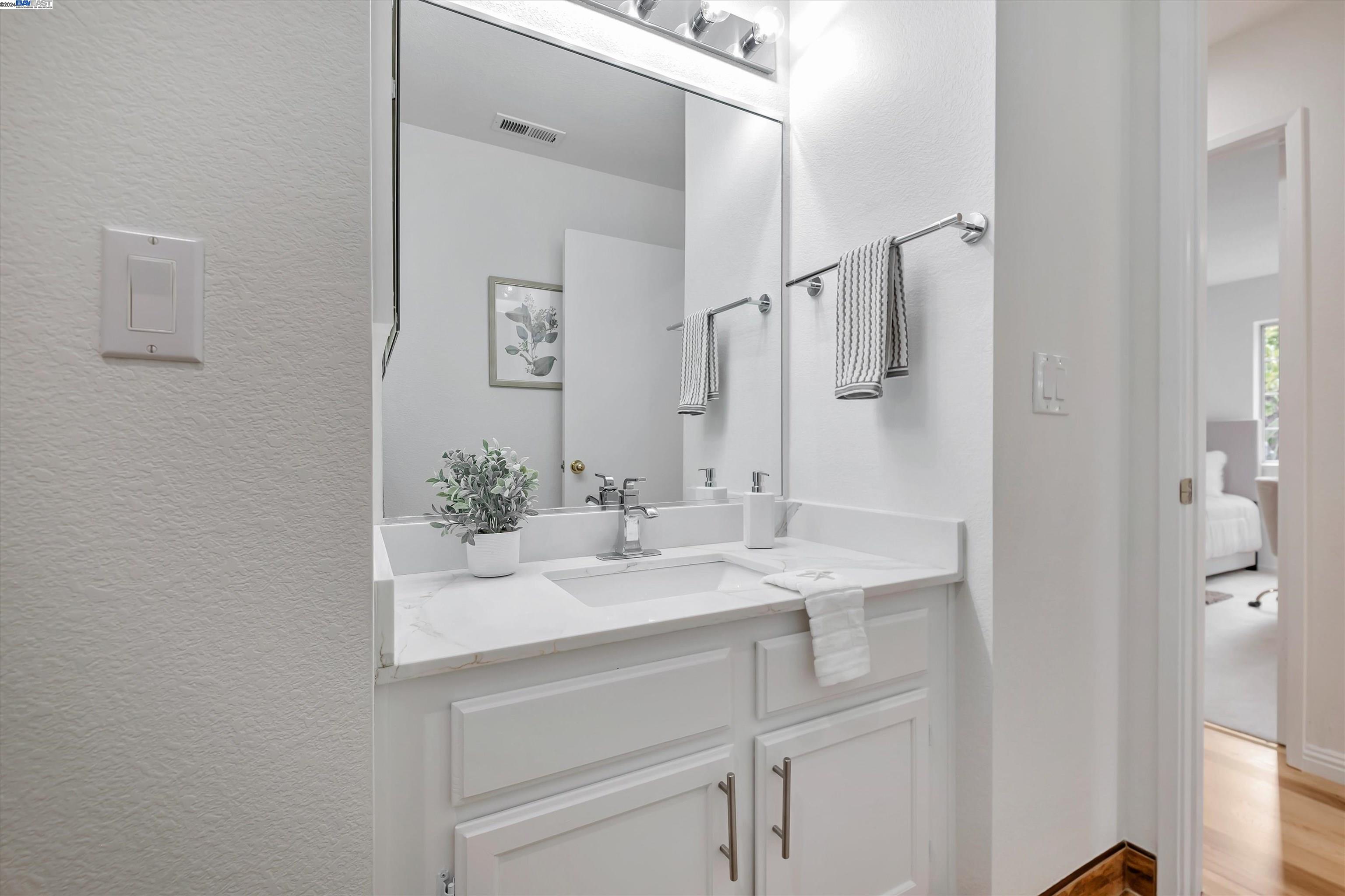 Detail Gallery Image 36 of 58 For 5593 Crimson Cir, Fremont,  CA 94538 - 3 Beds | 2 Baths