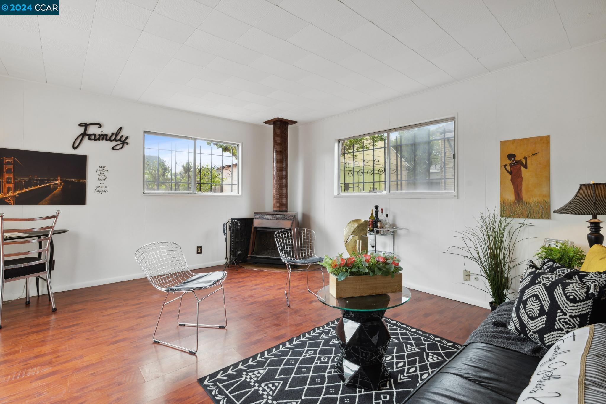 Detail Gallery Image 21 of 31 For 10455 Longfellow Ave, Oakland,  CA 94603 - 2 Beds | 1 Baths