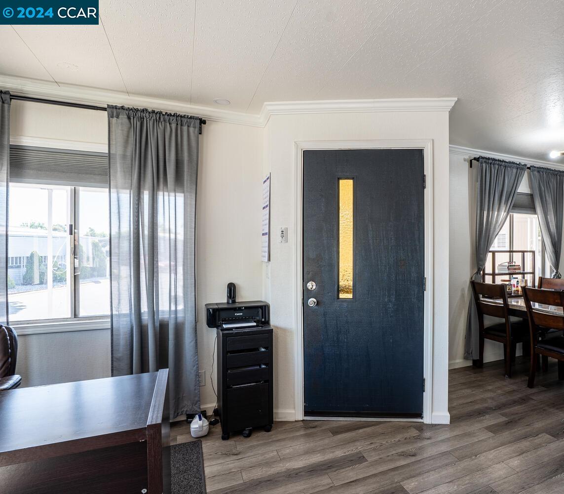 Detail Gallery Image 7 of 40 For 8700 West Ln #003,  Stockton,  CA 95210 - 2 Beds | 2 Baths