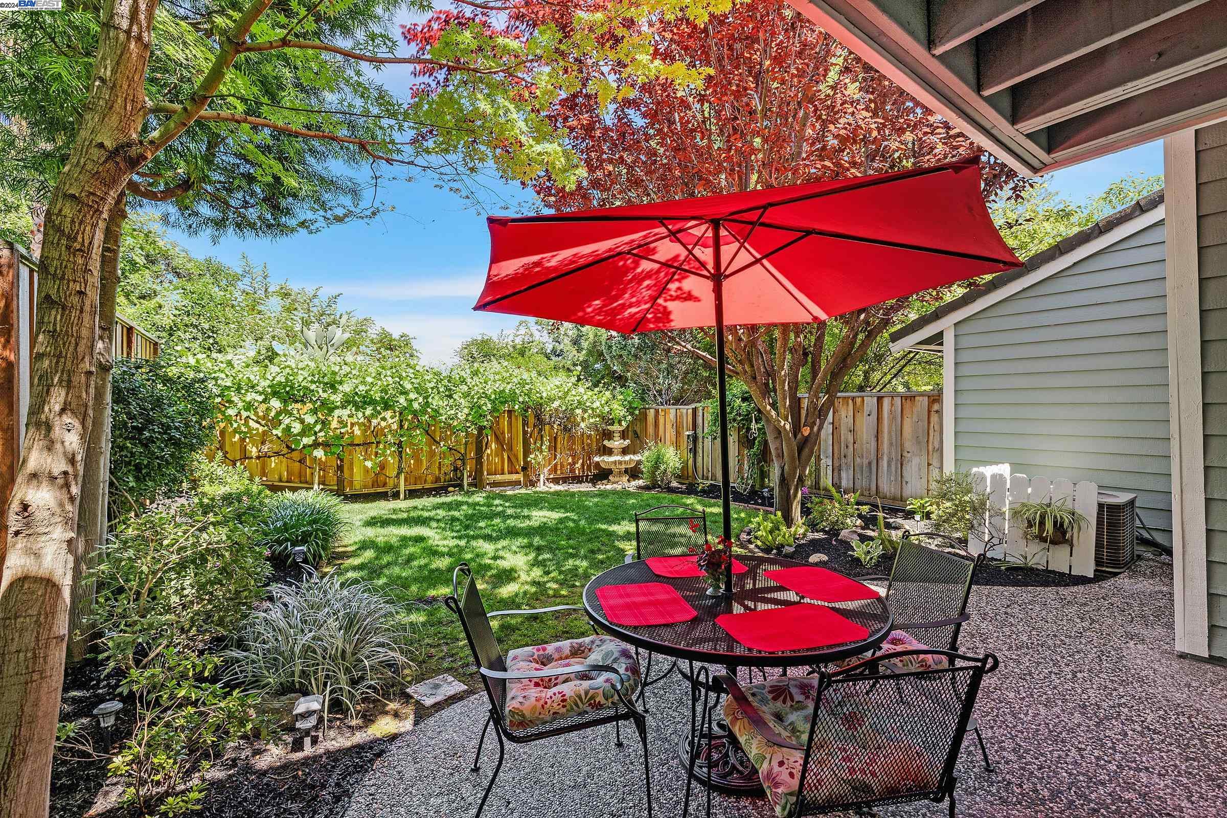 Detail Gallery Image 11 of 36 For 3850 Macgregor Cmn, Livermore,  CA 94551 - 3 Beds | 2/1 Baths