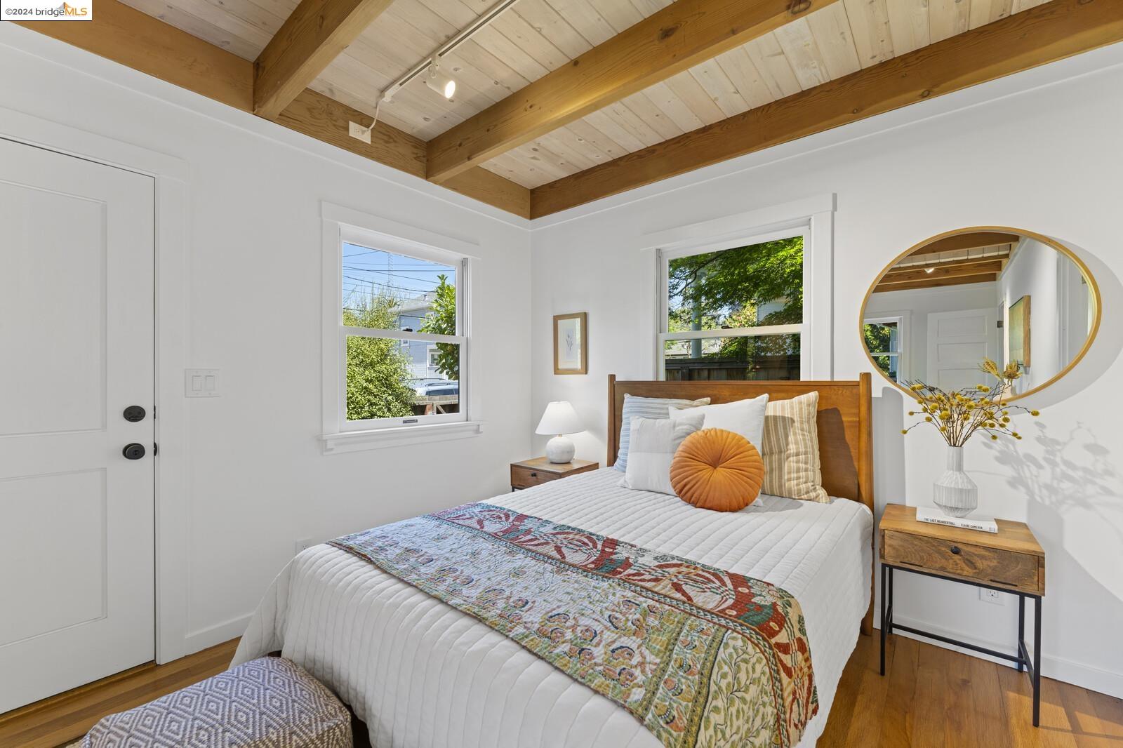 Detail Gallery Image 19 of 41 For 1806 Allston Way, Berkeley,  CA 94703 - 2 Beds | 2 Baths
