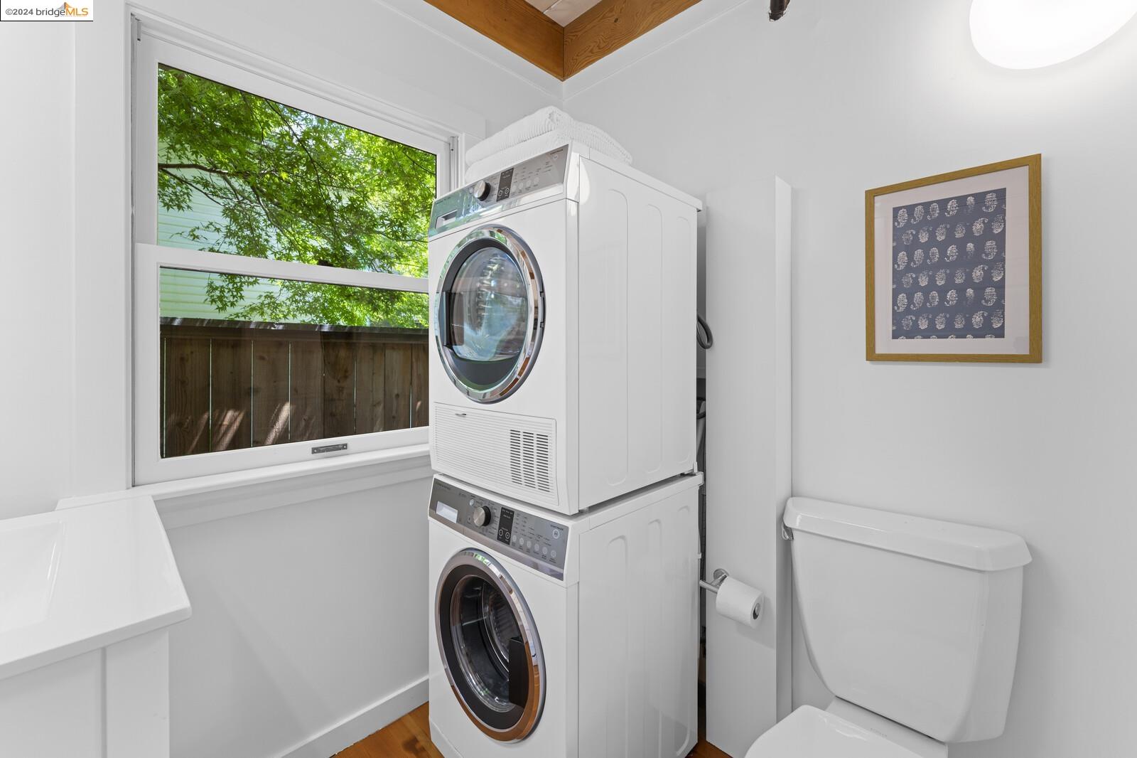 Detail Gallery Image 23 of 41 For 1806 Allston Way, Berkeley,  CA 94703 - 2 Beds | 2 Baths