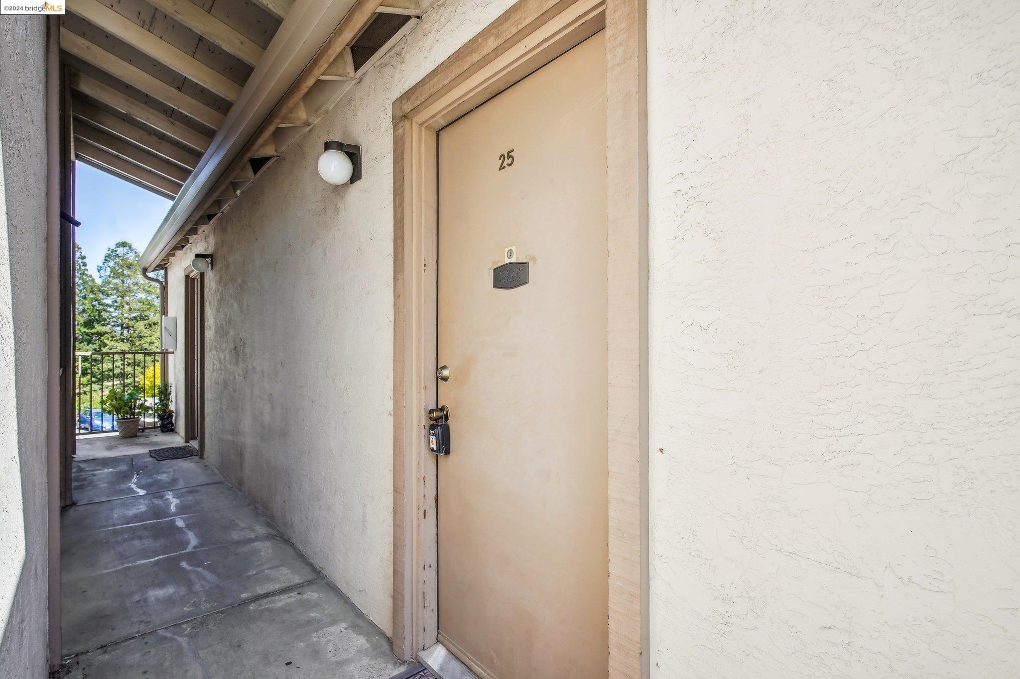 Detail Gallery Image 19 of 24 For 260 Chilpancingo Pkwy #25,  Pleasant Hill,  CA 94523 - 1 Beds | 1 Baths