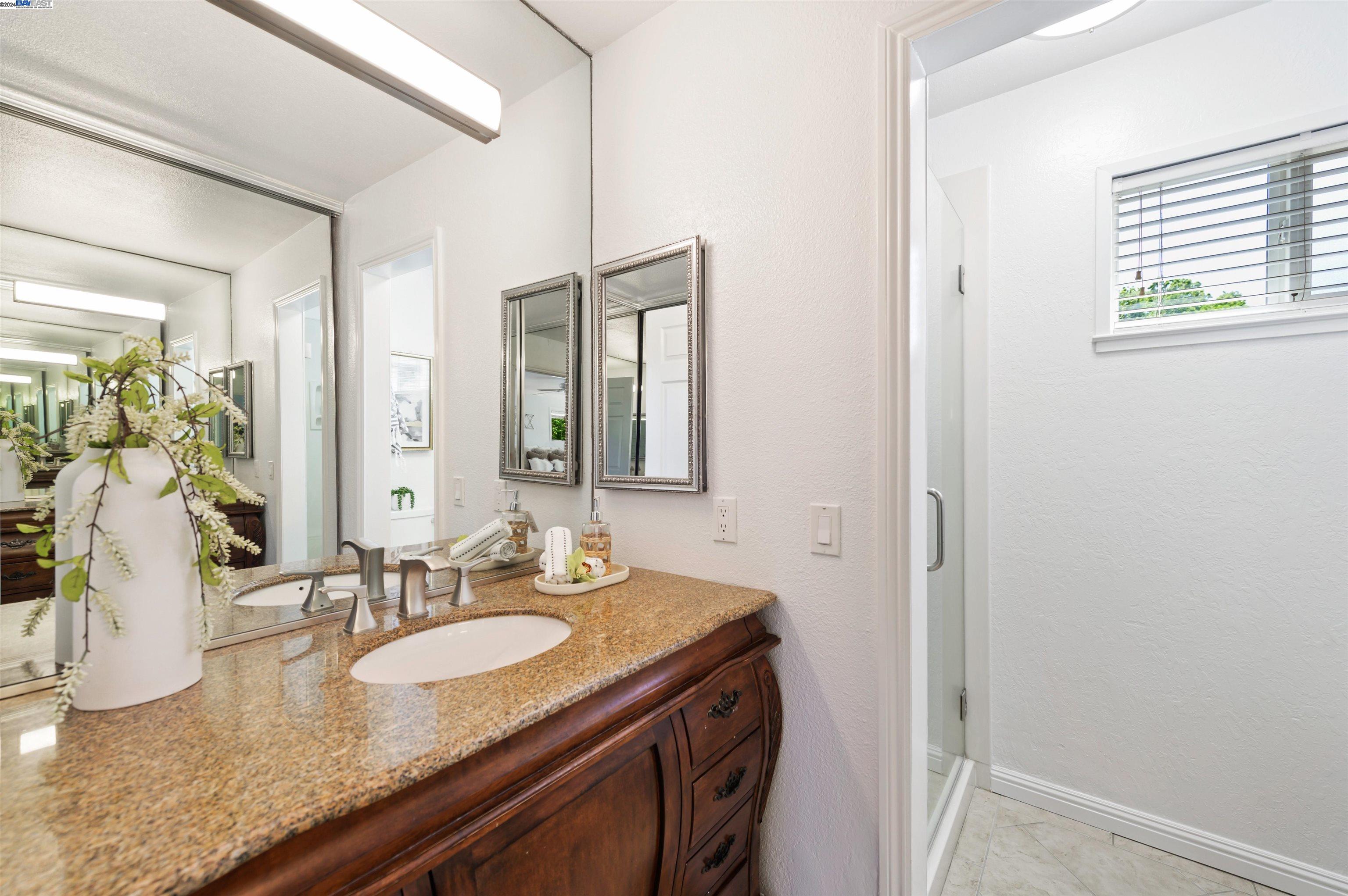 Detail Gallery Image 28 of 54 For 3565 Arbor Ct, Pleasanton,  CA 94566 - 4 Beds | 2/1 Baths
