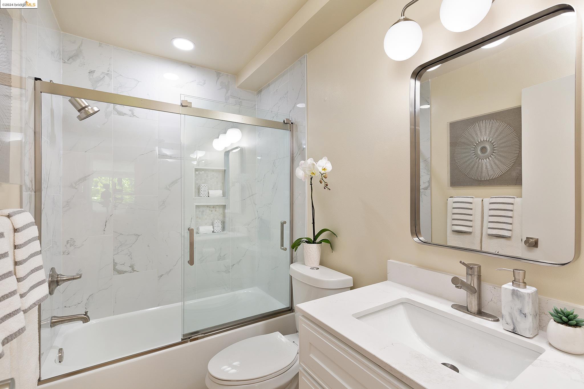 Detail Gallery Image 28 of 31 For 303 Adams St #102,  Oakland,  CA 94610 - 1 Beds | 1 Baths