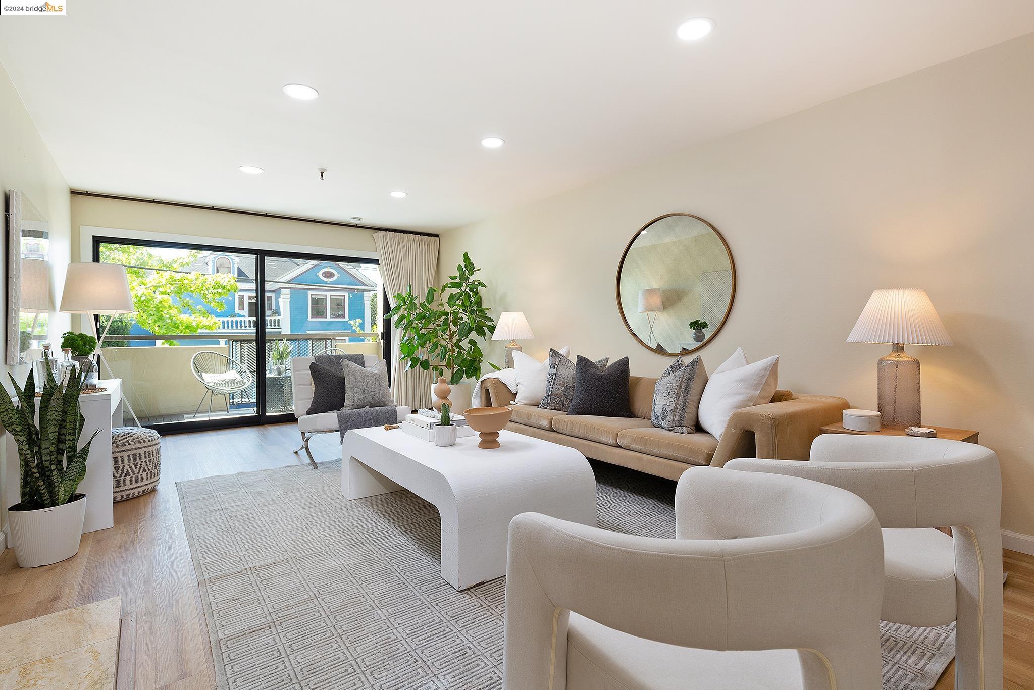 Detail Gallery Image 4 of 31 For 303 Adams St #102,  Oakland,  CA 94610 - 1 Beds | 1 Baths