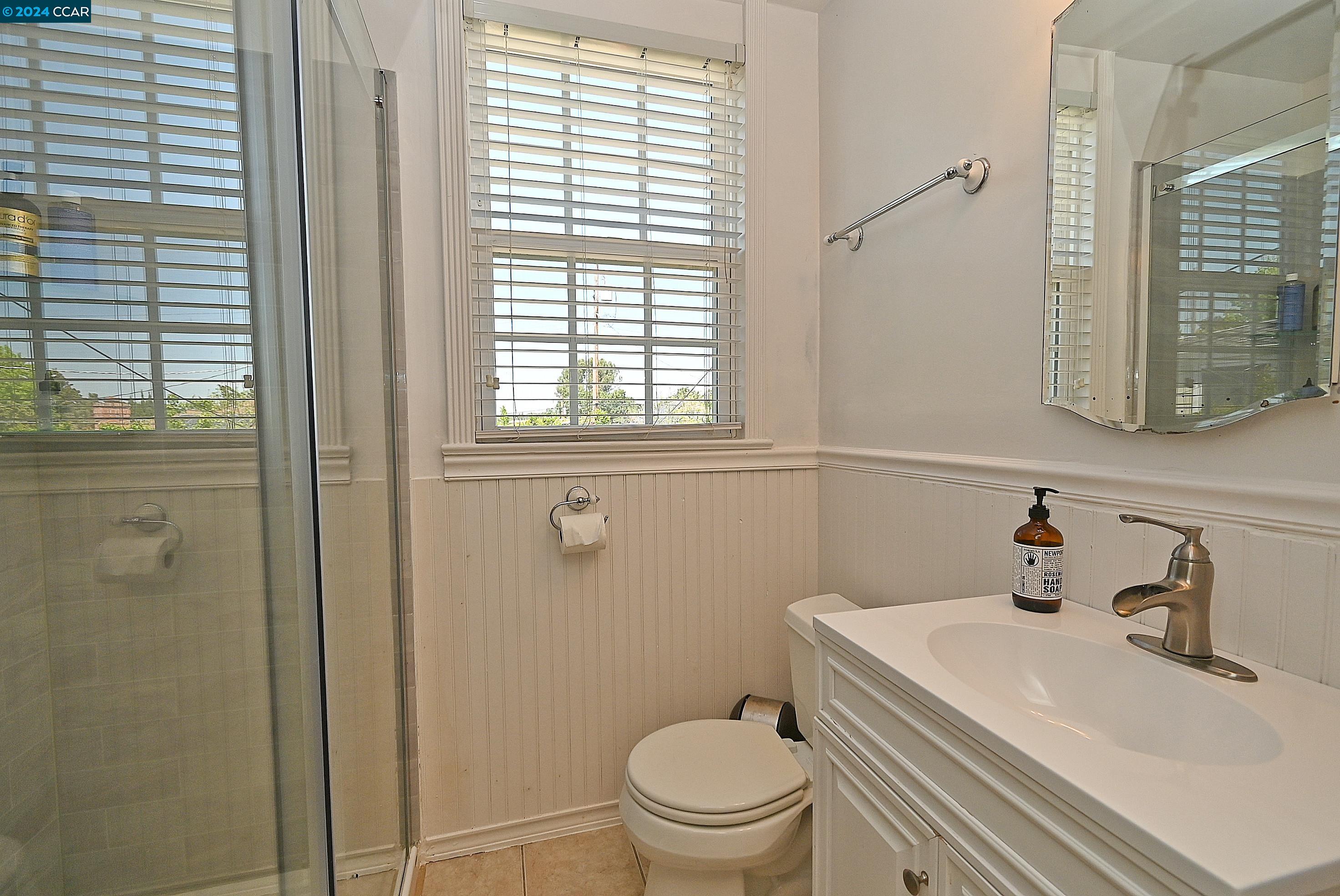Detail Gallery Image 21 of 38 For 548 Moorland Street, Vallejo,  CA 94589 - 2 Beds | 2 Baths