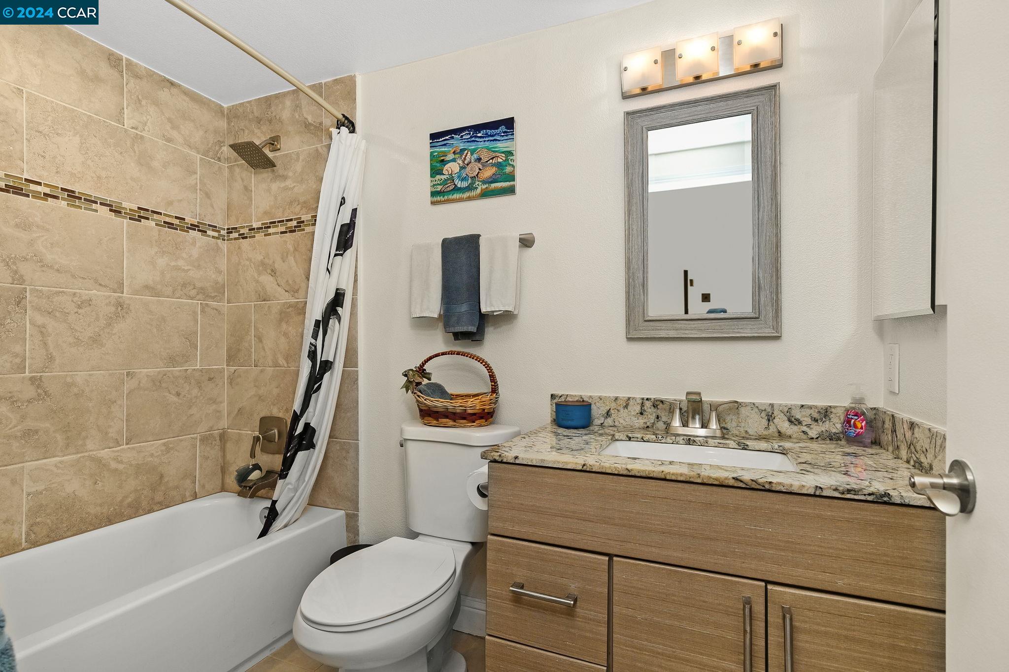 Detail Gallery Image 24 of 51 For 4402 Shellbark Ct, Concord,  CA 94521 - 4 Beds | 2 Baths