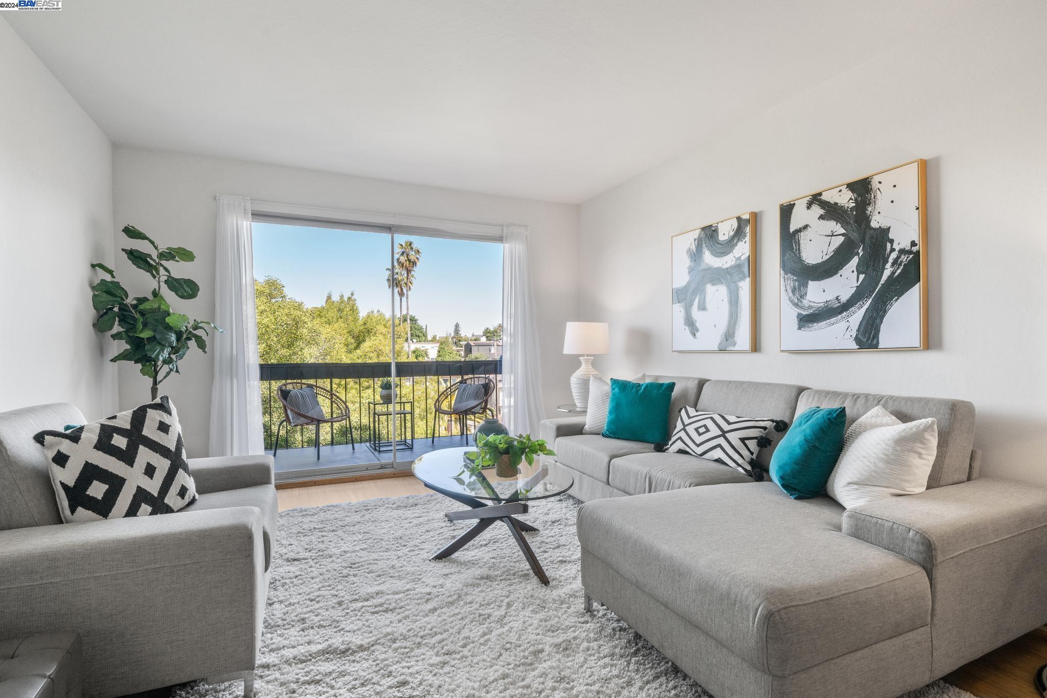 Detail Gallery Image 1 of 26 For 551 Jean St #411,  Oakland,  CA 94610 - 1 Beds | 1 Baths