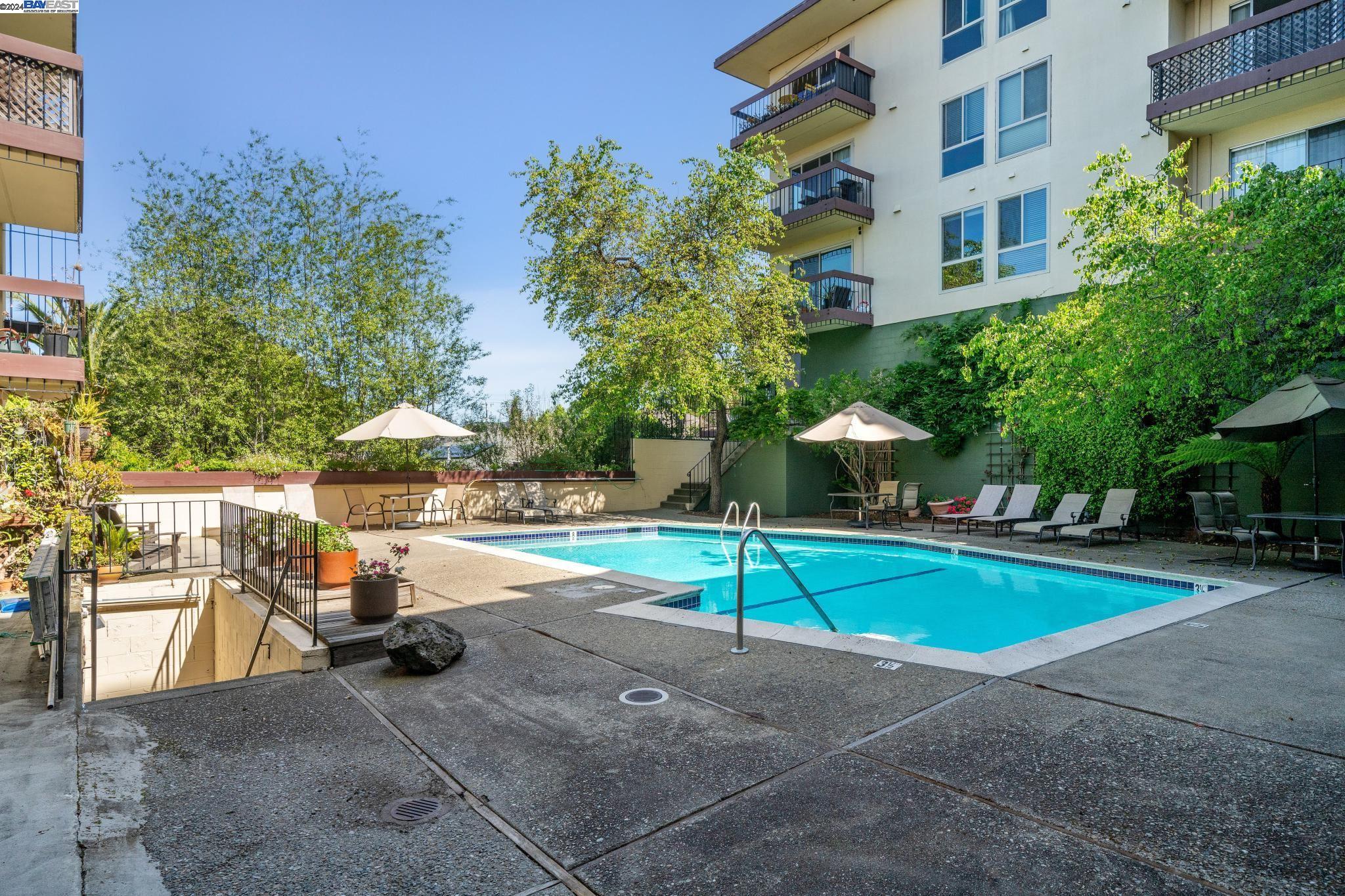 Detail Gallery Image 18 of 26 For 551 Jean St #411,  Oakland,  CA 94610 - 1 Beds | 1 Baths