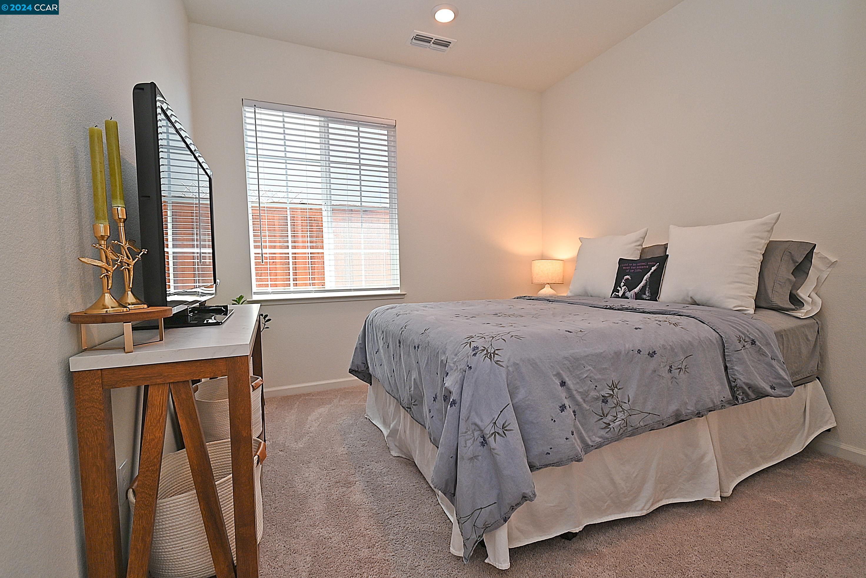 Detail Gallery Image 28 of 42 For 717 Huffaker Dr, Oakley,  CA 94561 - 3 Beds | 2/1 Baths