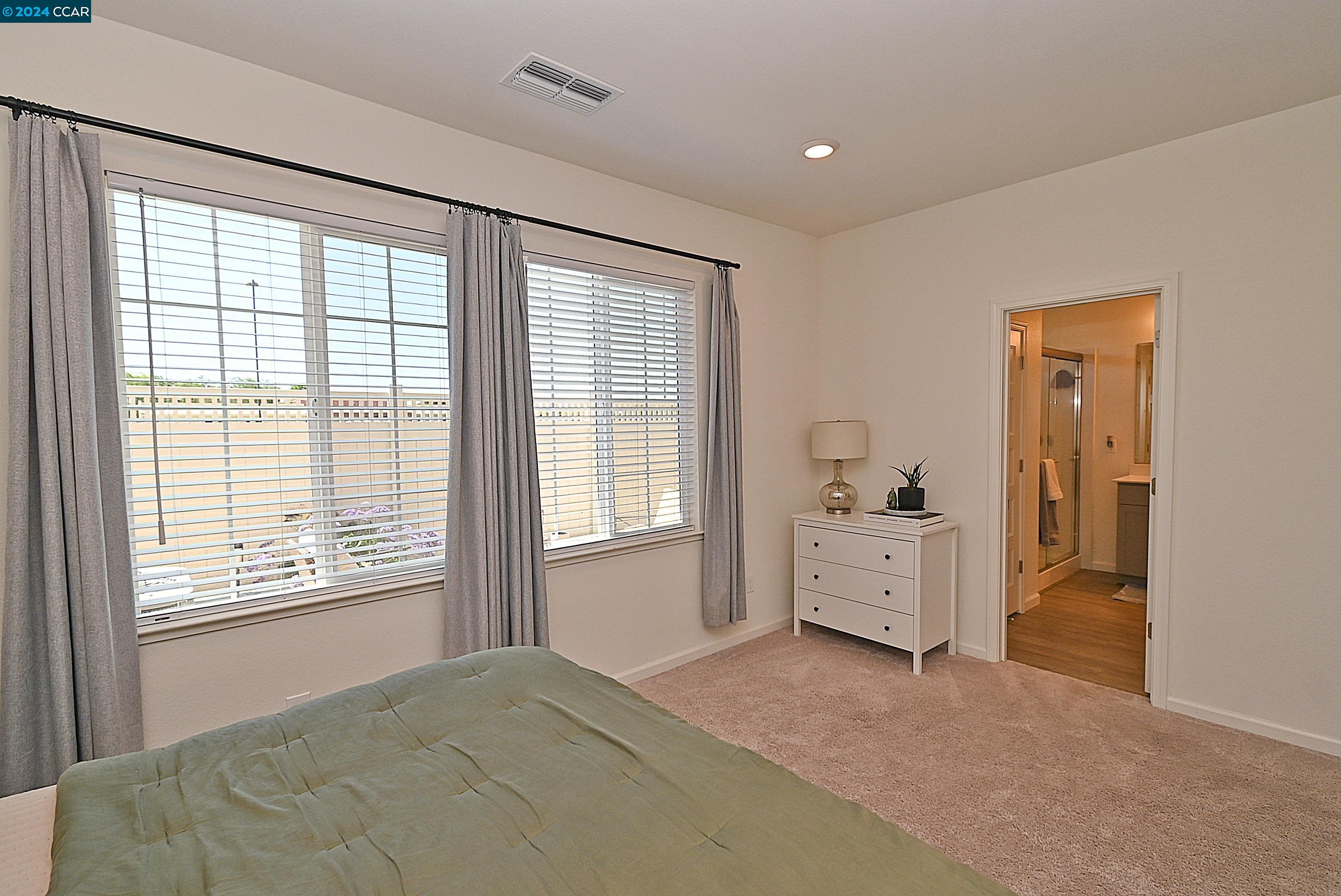 Detail Gallery Image 31 of 42 For 717 Huffaker Dr, Oakley,  CA 94561 - 3 Beds | 2/1 Baths