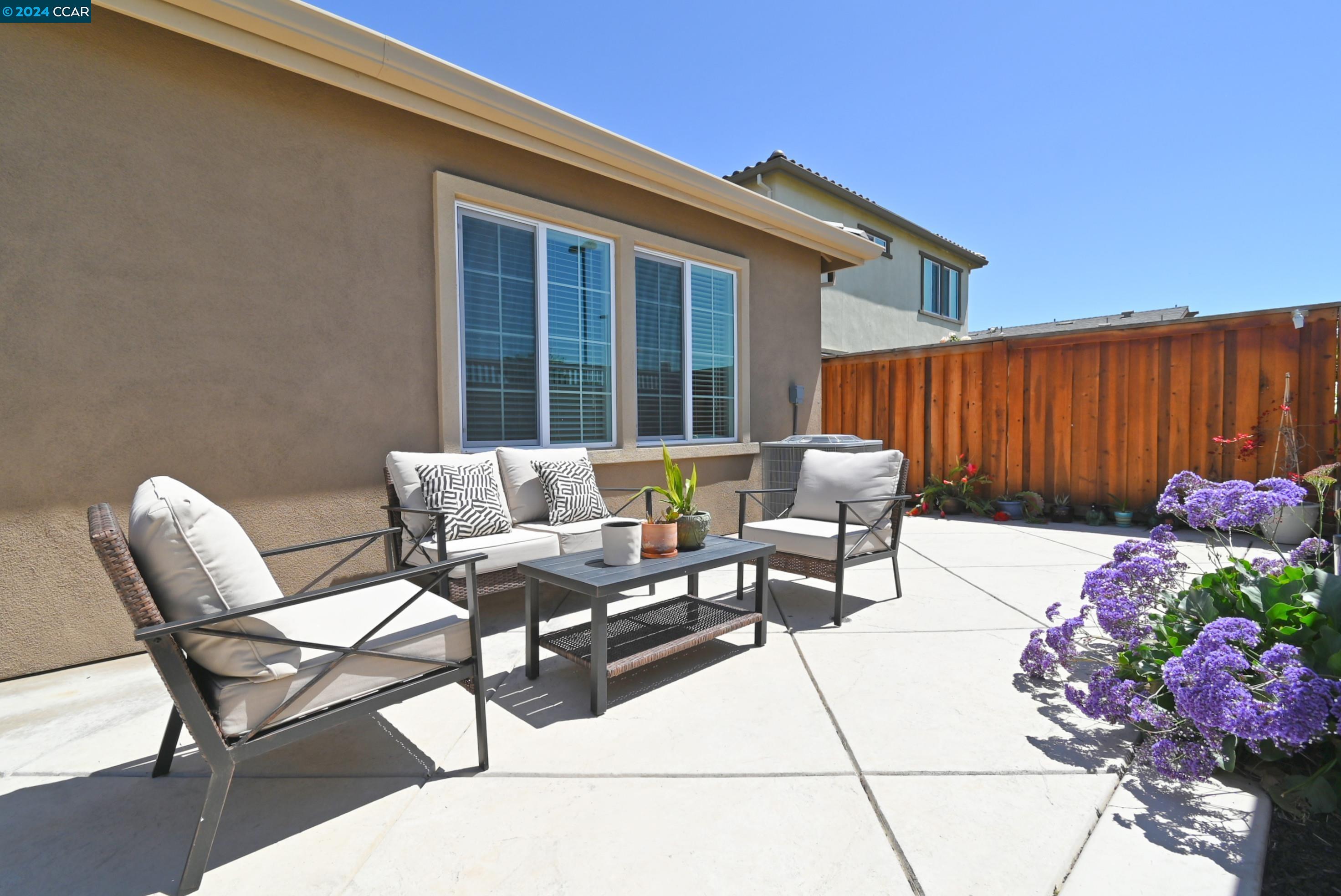 Detail Gallery Image 35 of 42 For 717 Huffaker Dr, Oakley,  CA 94561 - 3 Beds | 2/1 Baths