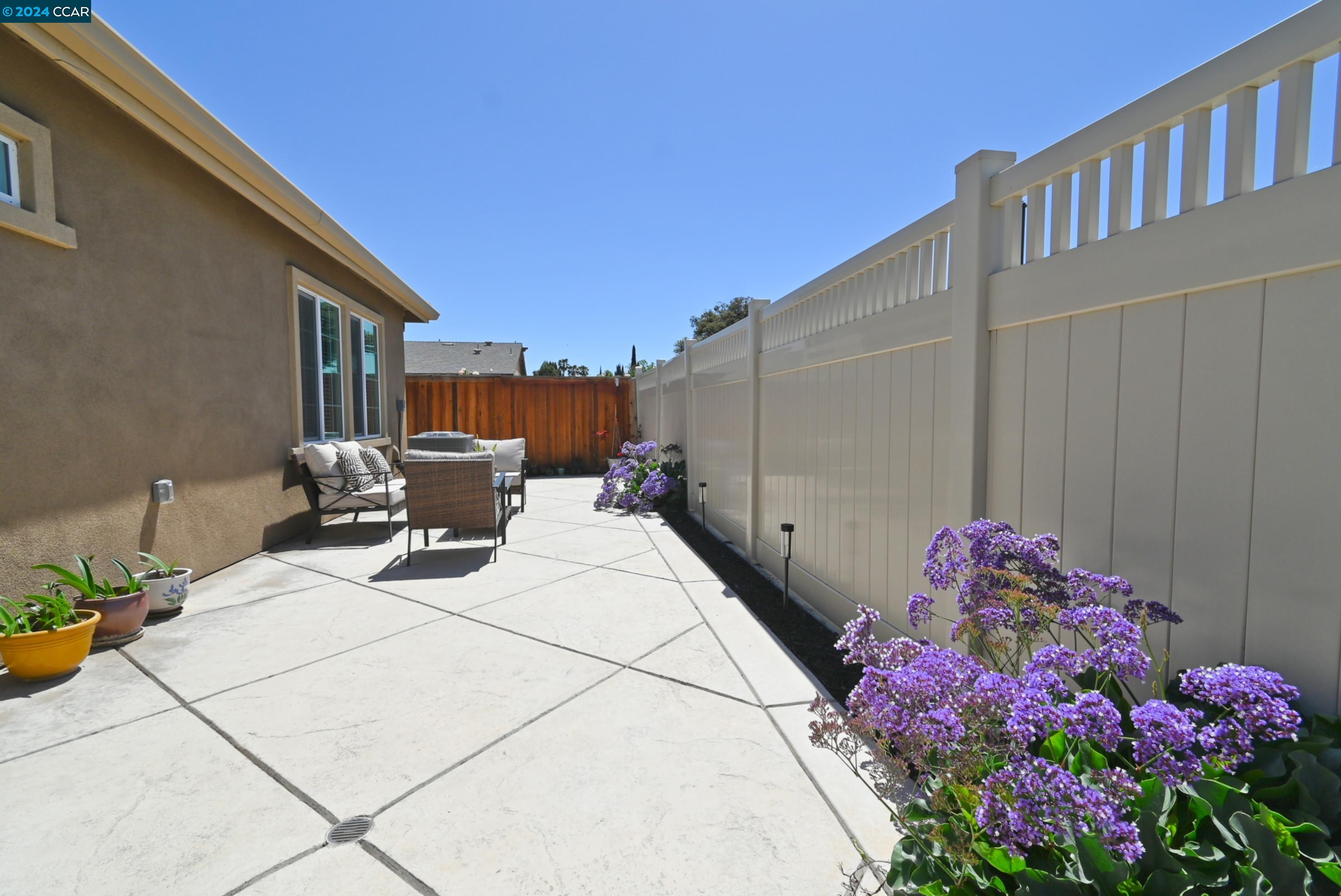 Detail Gallery Image 38 of 42 For 717 Huffaker Dr, Oakley,  CA 94561 - 3 Beds | 2/1 Baths