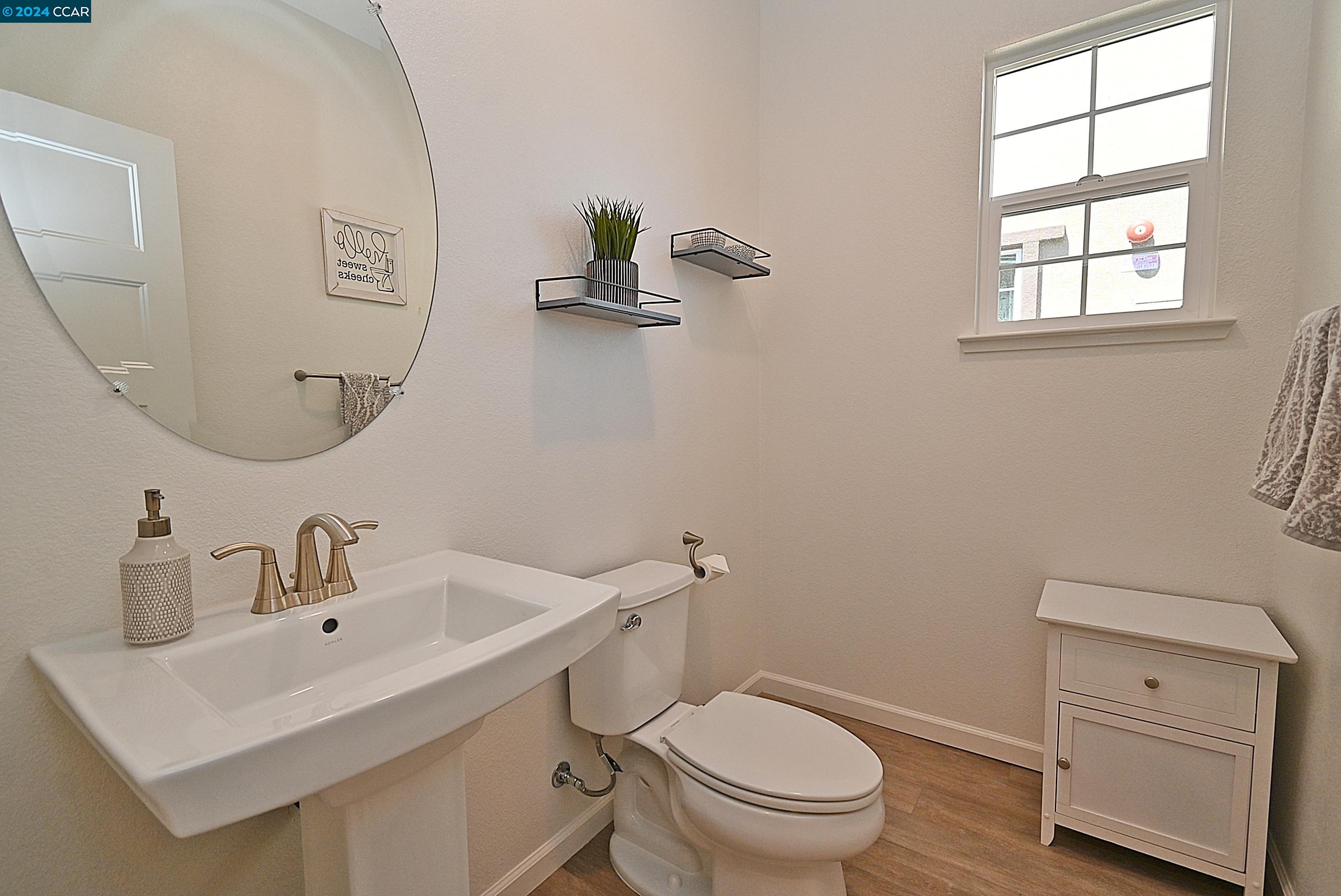 Detail Gallery Image 9 of 42 For 717 Huffaker Dr, Oakley,  CA 94561 - 3 Beds | 2/1 Baths