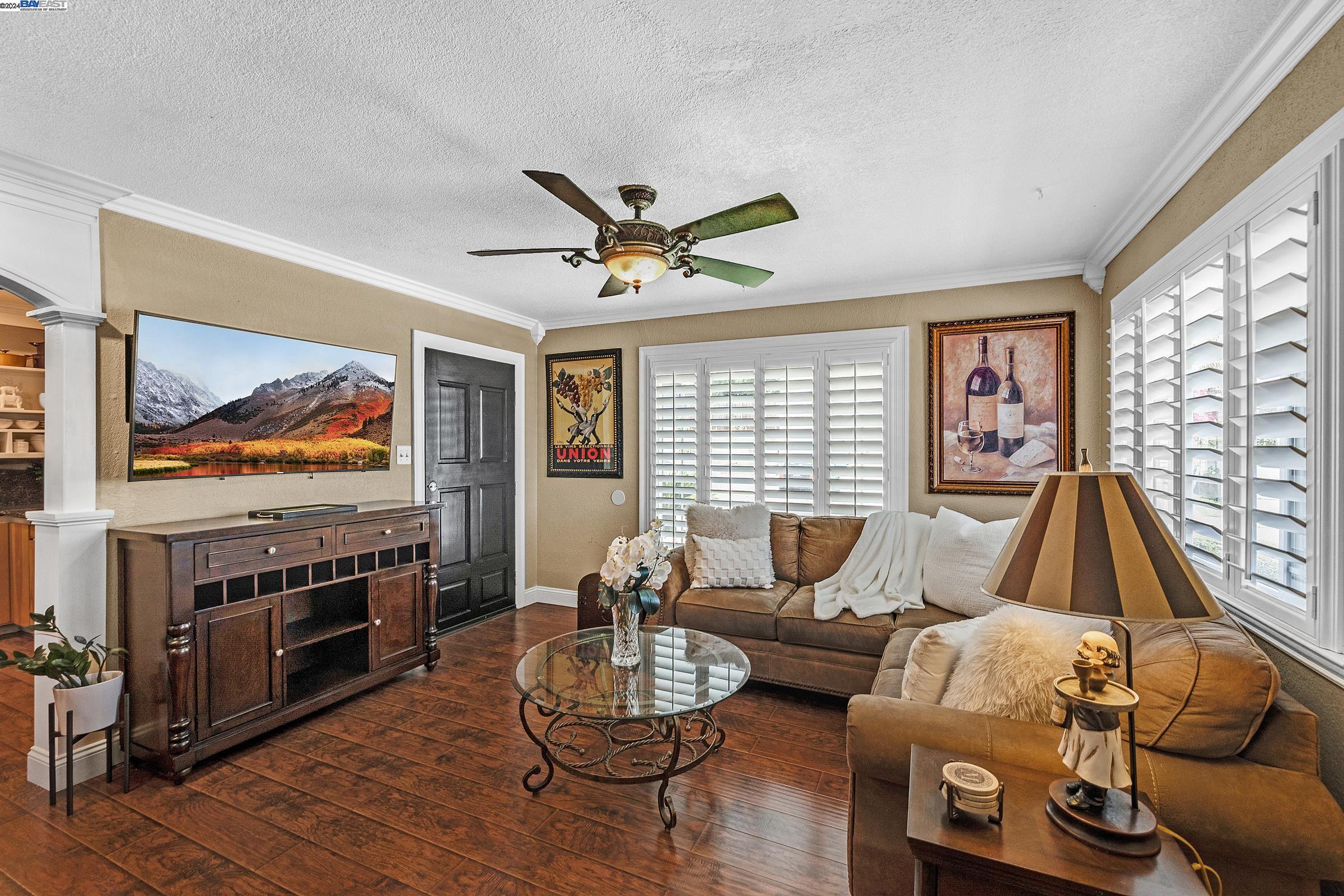 Detail Gallery Image 9 of 34 For 25287 Del Mar Ave, Hayward,  CA 94542 - 3 Beds | 2 Baths