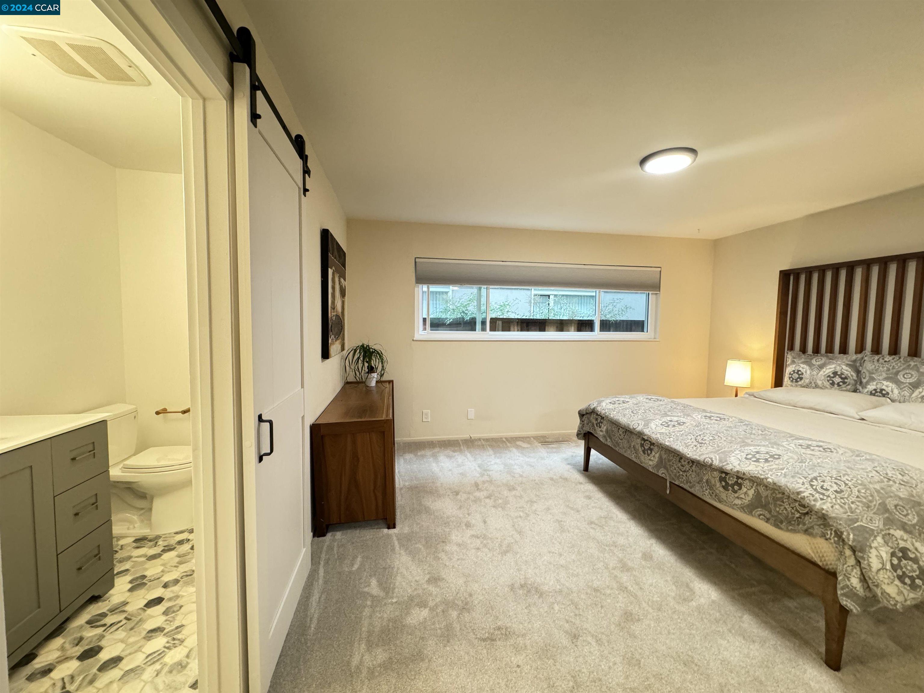 Detail Gallery Image 9 of 18 For 2145 Donald Dr #1,  Moraga,  CA 94556 - 2 Beds | 2 Baths