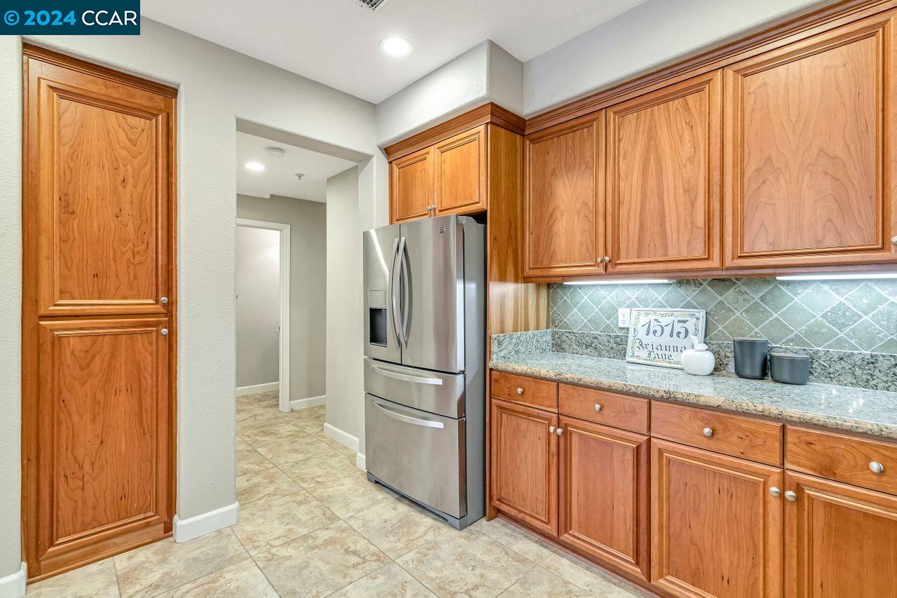 Detail Gallery Image 10 of 48 For 1513 Arianna Ln, San Ramon,  CA 94582 - 3 Beds | 2/1 Baths