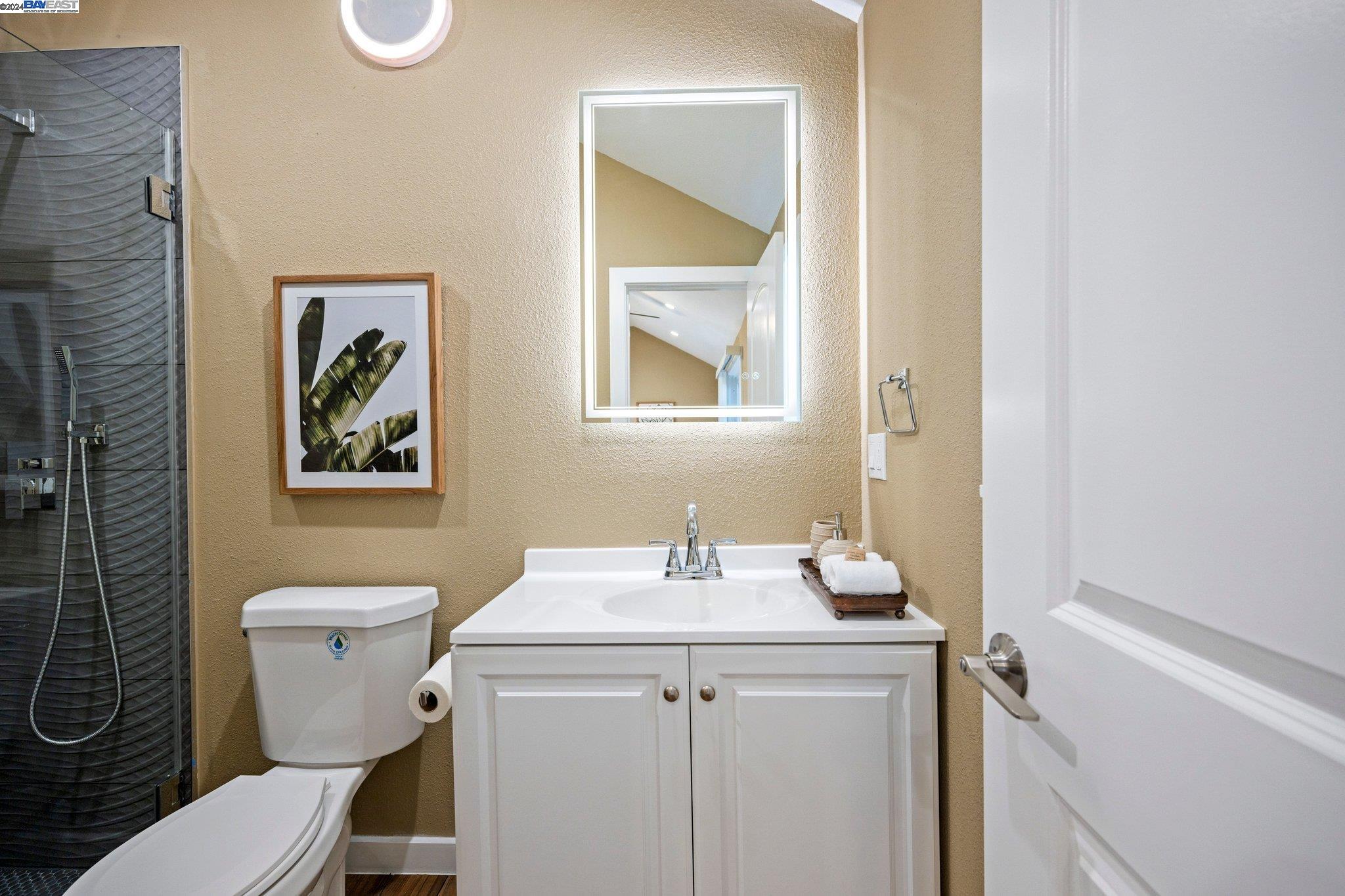 Detail Gallery Image 33 of 46 For 1927 106th Ave, Oakland,  CA 94603 - 4 Beds | 2 Baths