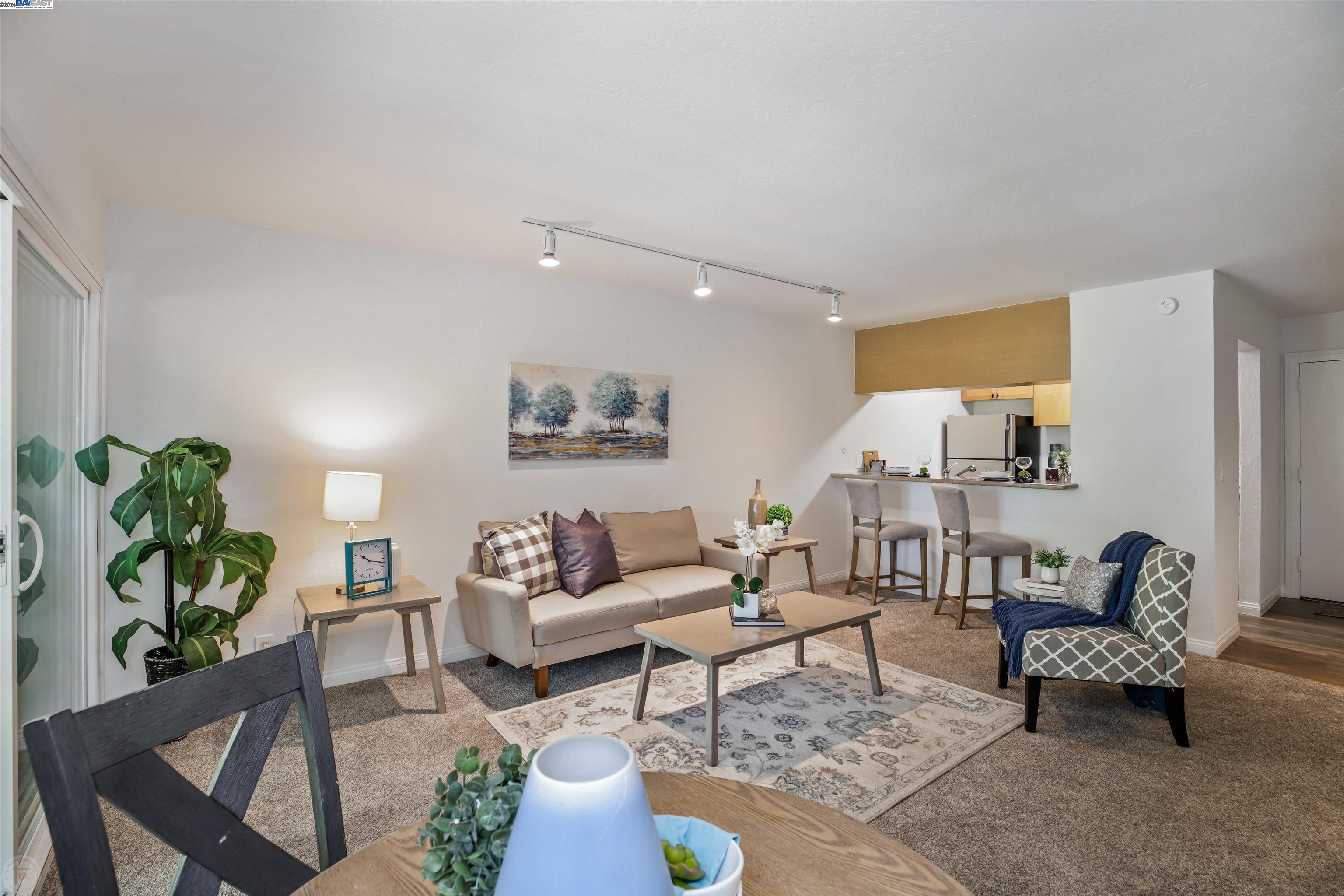 Detail Gallery Image 10 of 45 For 1087 Murrieta Blvd #342,  Livermore,  CA 94550 - 1 Beds | 1 Baths