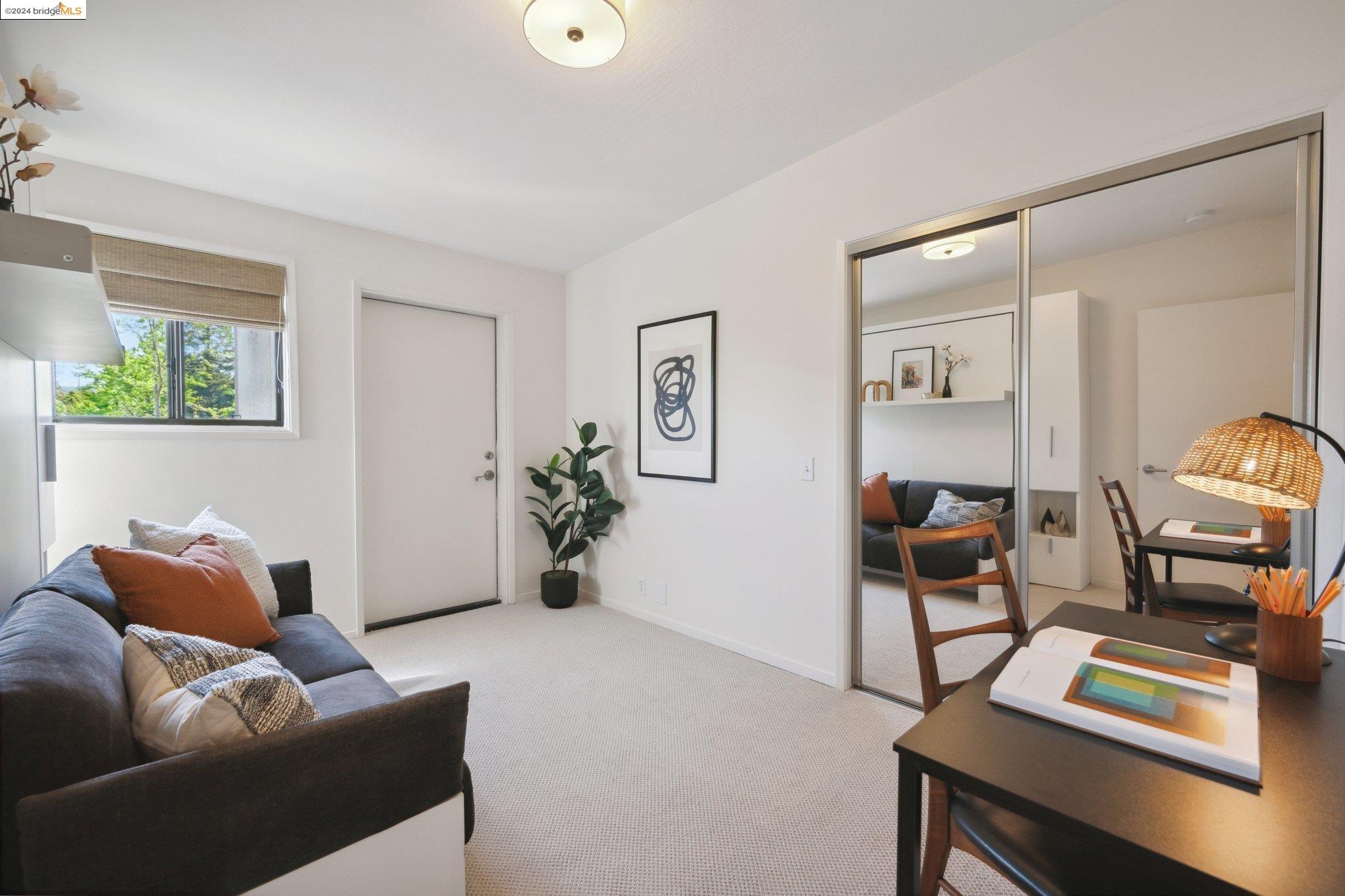 Detail Gallery Image 30 of 47 For 255 Lee St #4,  Oakland,  CA 94610 - 3 Beds | 2/1 Baths