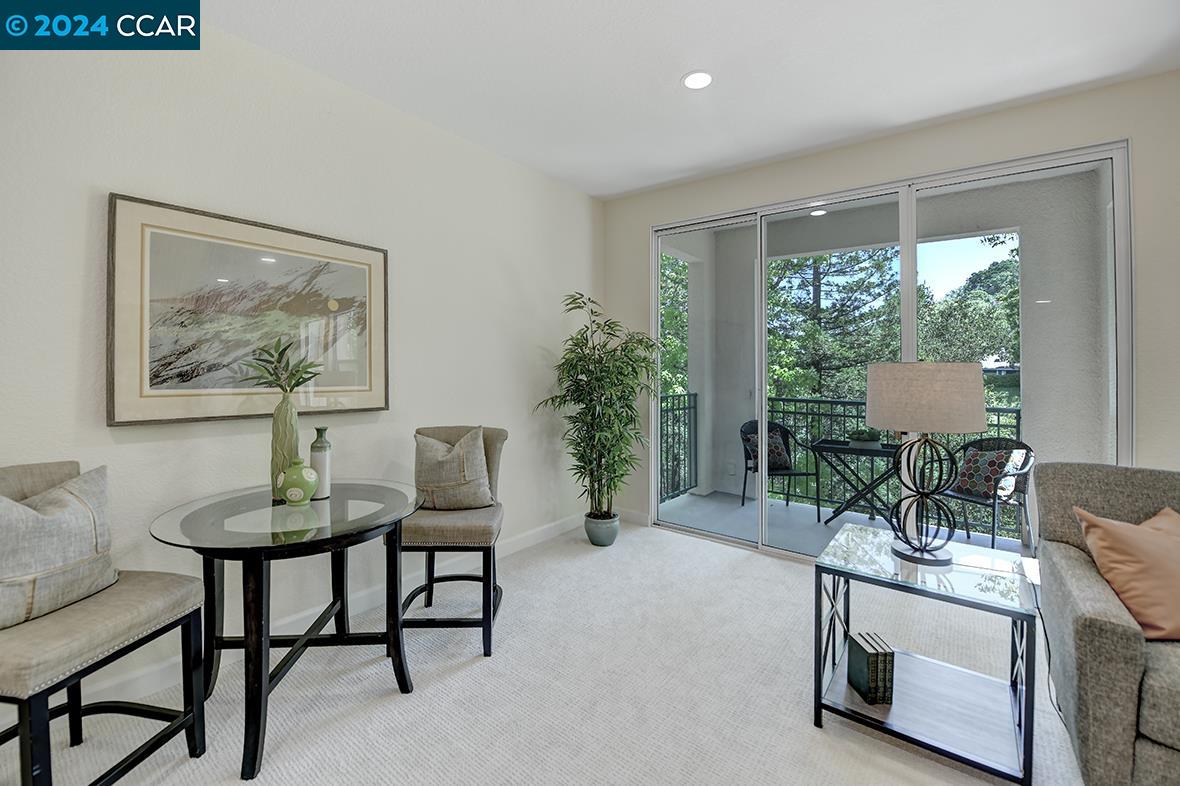 Detail Gallery Image 2 of 54 For 1860 Tice Creek Blvd. #1312,  Walnut Creek,  CA 94595 - 2 Beds | 2 Baths