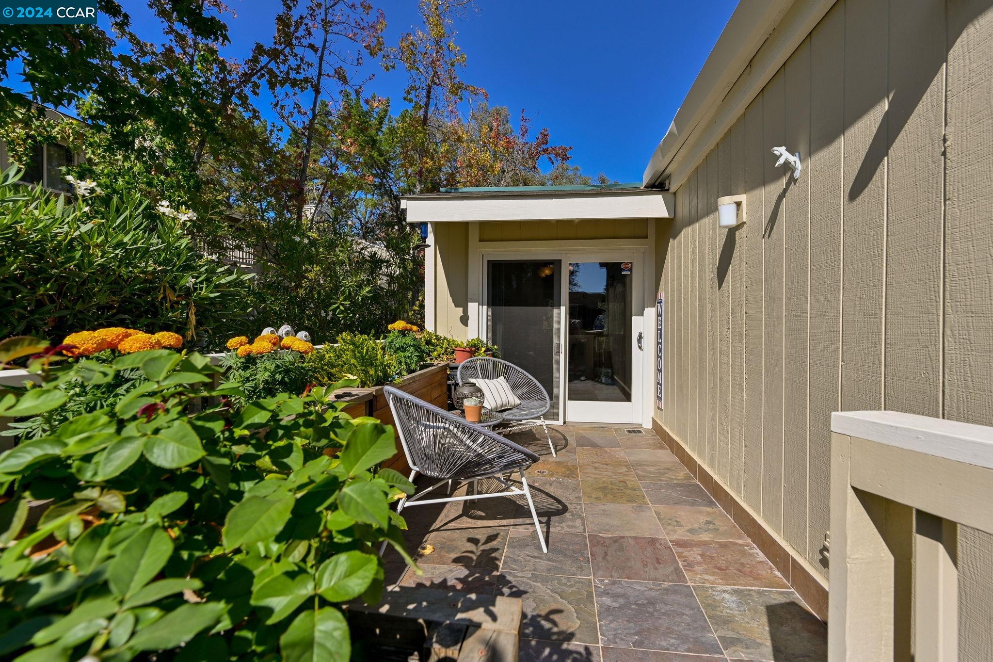 Detail Gallery Image 22 of 31 For 515 Ridgeview Ct, Pleasant Hill,  CA 94523 - 3 Beds | 2 Baths
