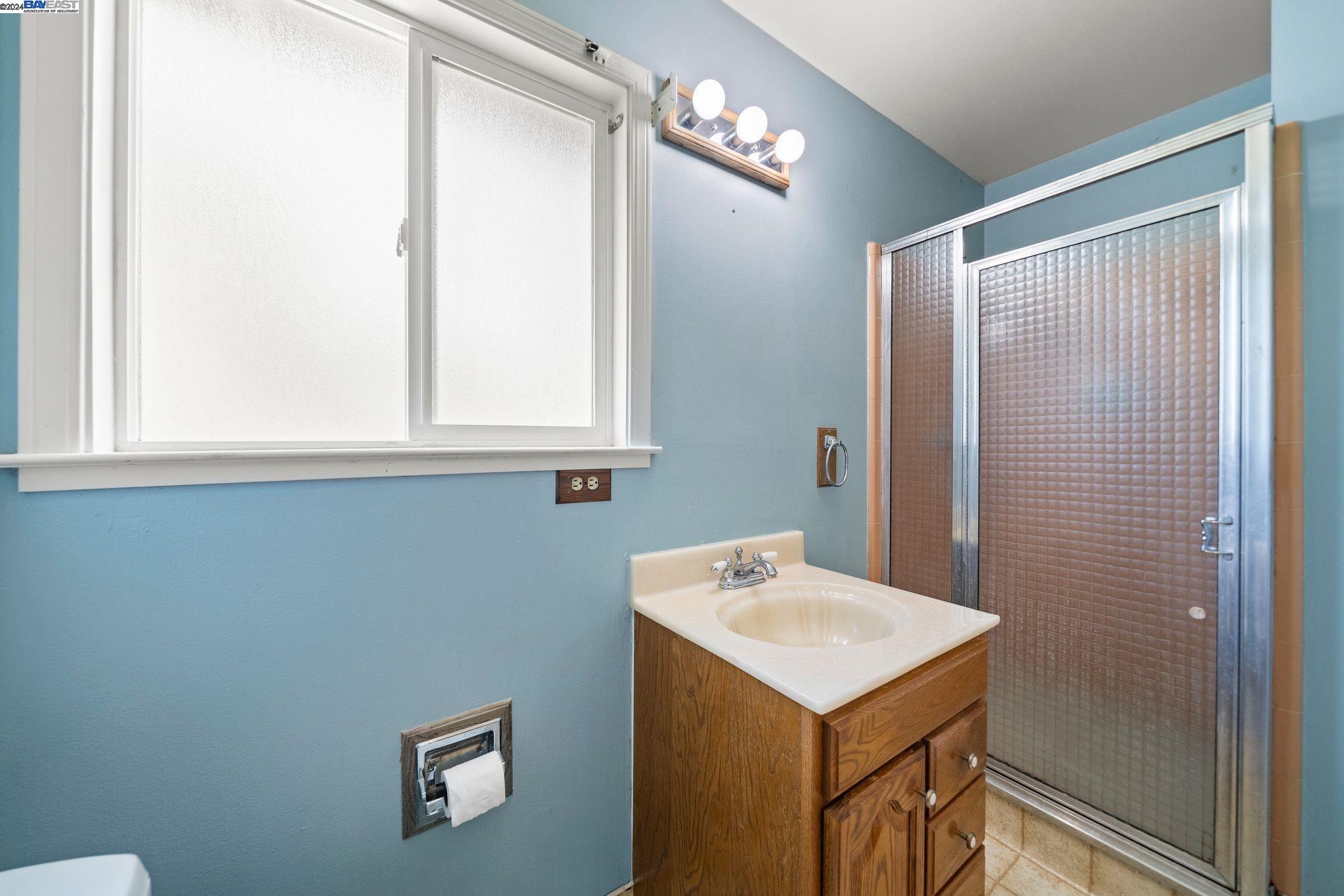 Detail Gallery Image 24 of 30 For 6 Parrot Ct, Walnut Creek,  CA 94596 - 3 Beds | 2 Baths