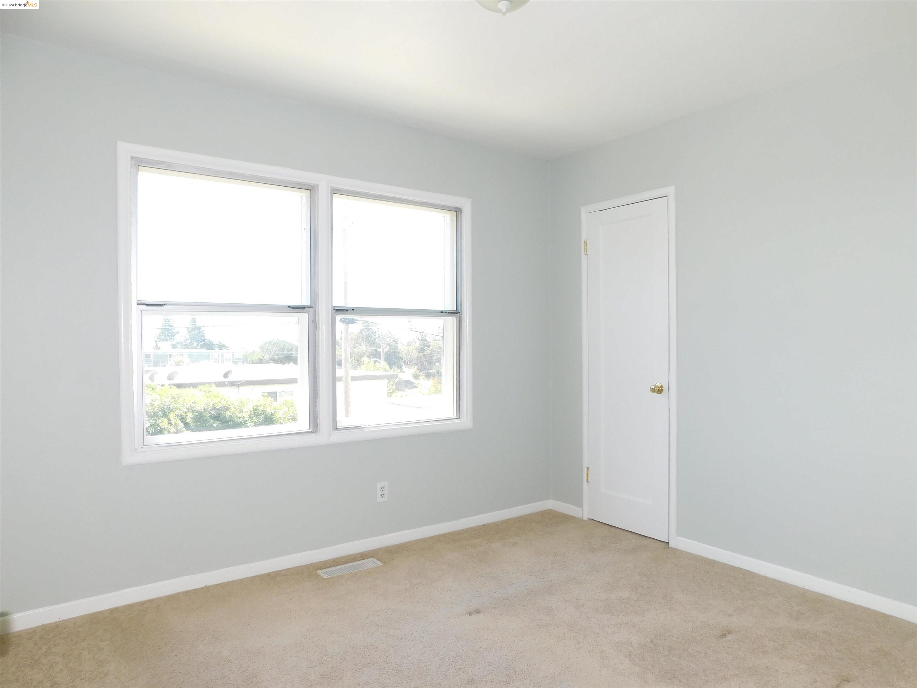 Detail Gallery Image 10 of 25 For 15976 Carolyn St, San Leandro,  CA 94578 - 2 Beds | 1/1 Baths