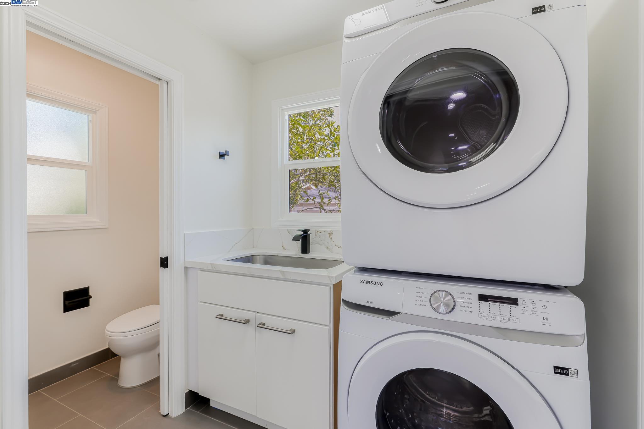 Detail Gallery Image 34 of 46 For 10 N Humboldt St, San Mateo,  CA 94401 - 3 Beds | 2/1 Baths