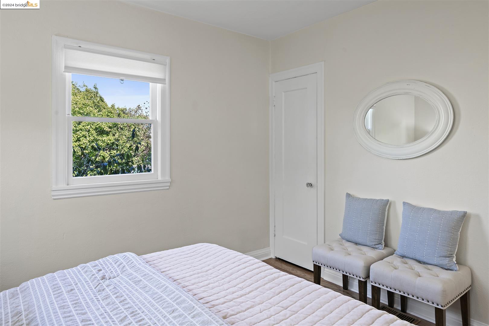 Detail Gallery Image 17 of 51 For 917 Cerrito St, Albany,  CA 94706 - 3 Beds | 1/1 Baths