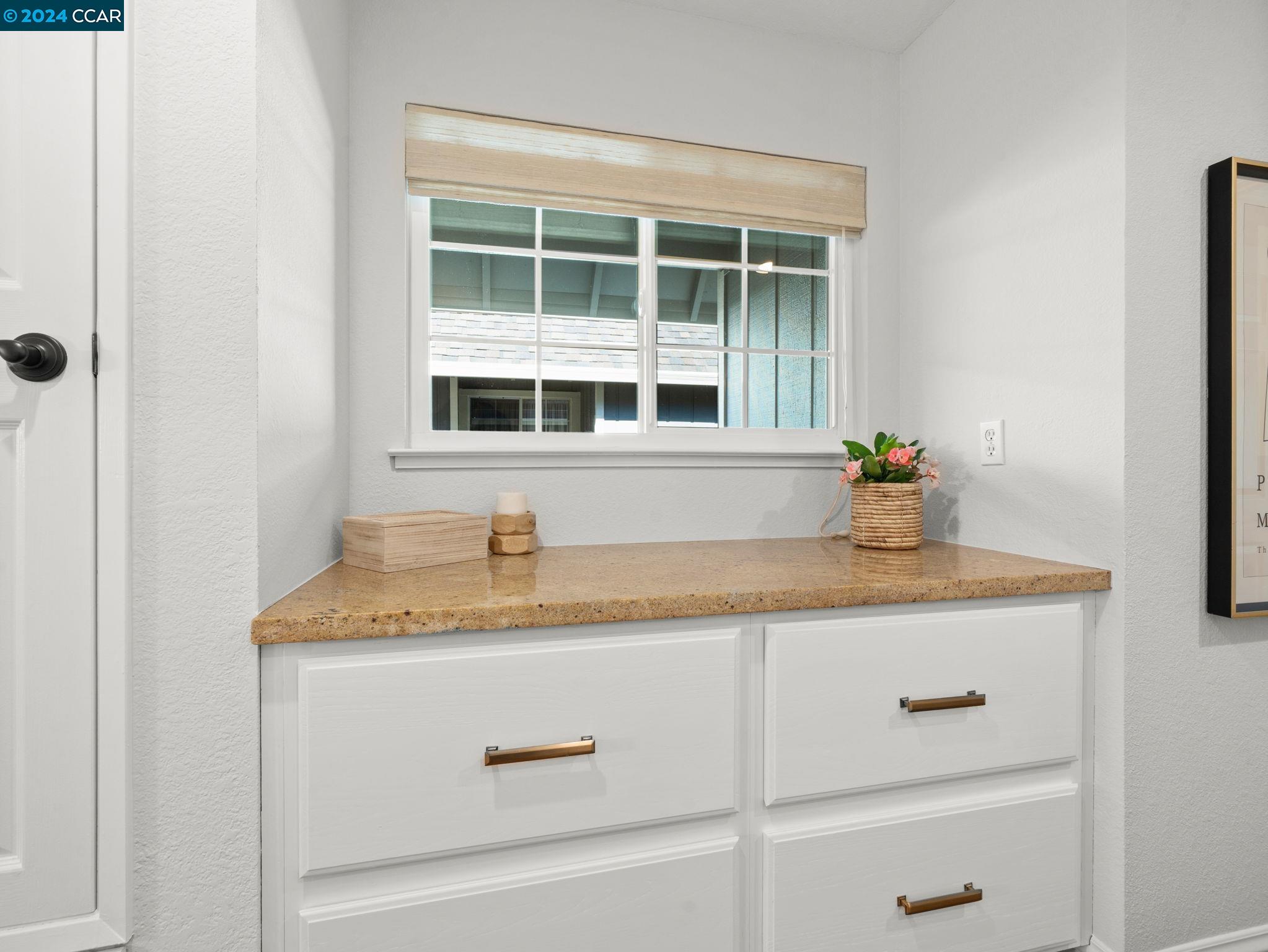 Detail Gallery Image 29 of 48 For 619 Little Lane, Pleasant Hill,  CA 94523-2178 - 3 Beds | 2/2 Baths