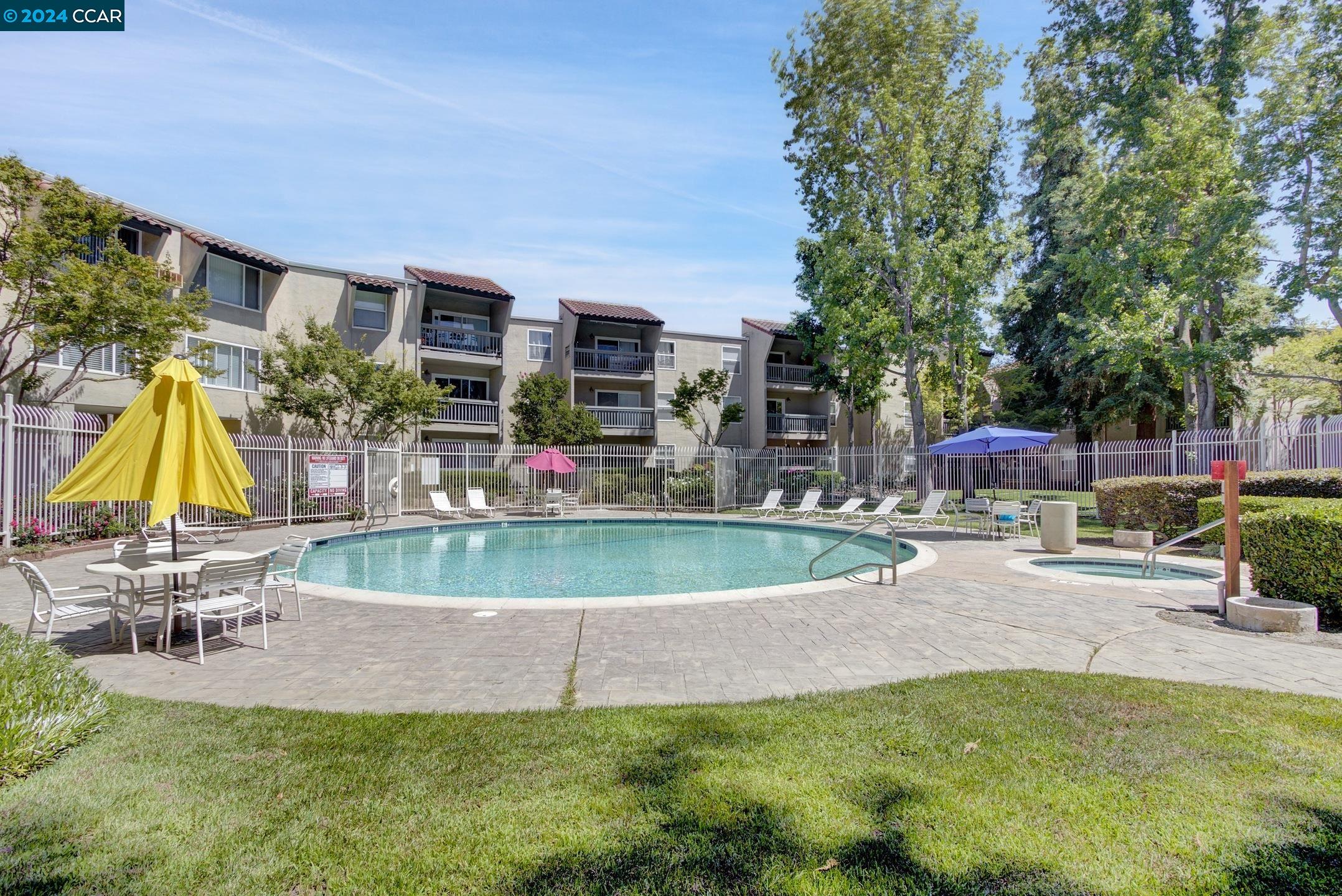Detail Gallery Image 2 of 46 For 1087 Murrieta Blvd #349,  Livermore,  CA 94550 - 1 Beds | 1 Baths
