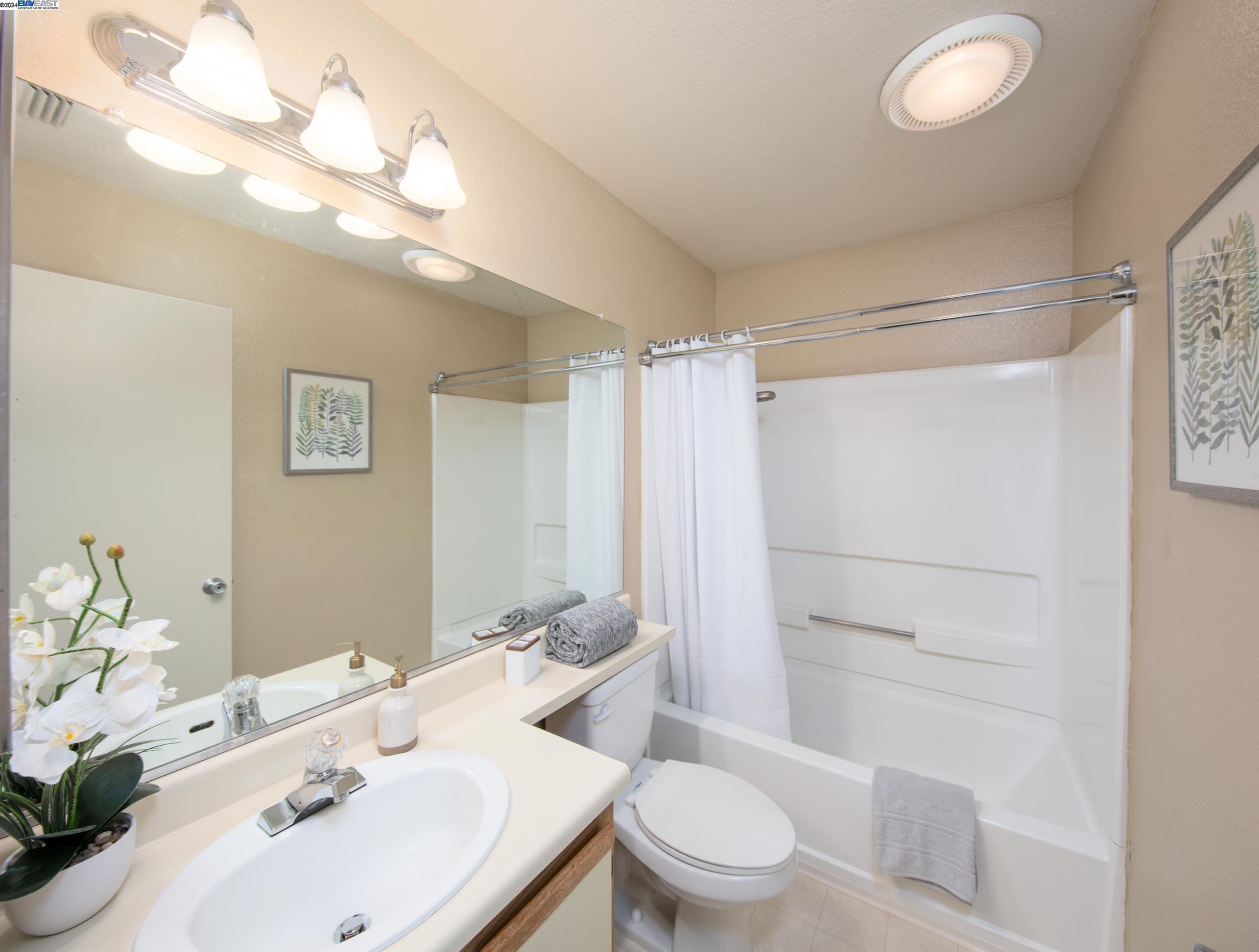 Detail Gallery Image 13 of 25 For 120 Reflections Dr #26,  San Ramon,  CA 94583 - 1 Beds | 1 Baths